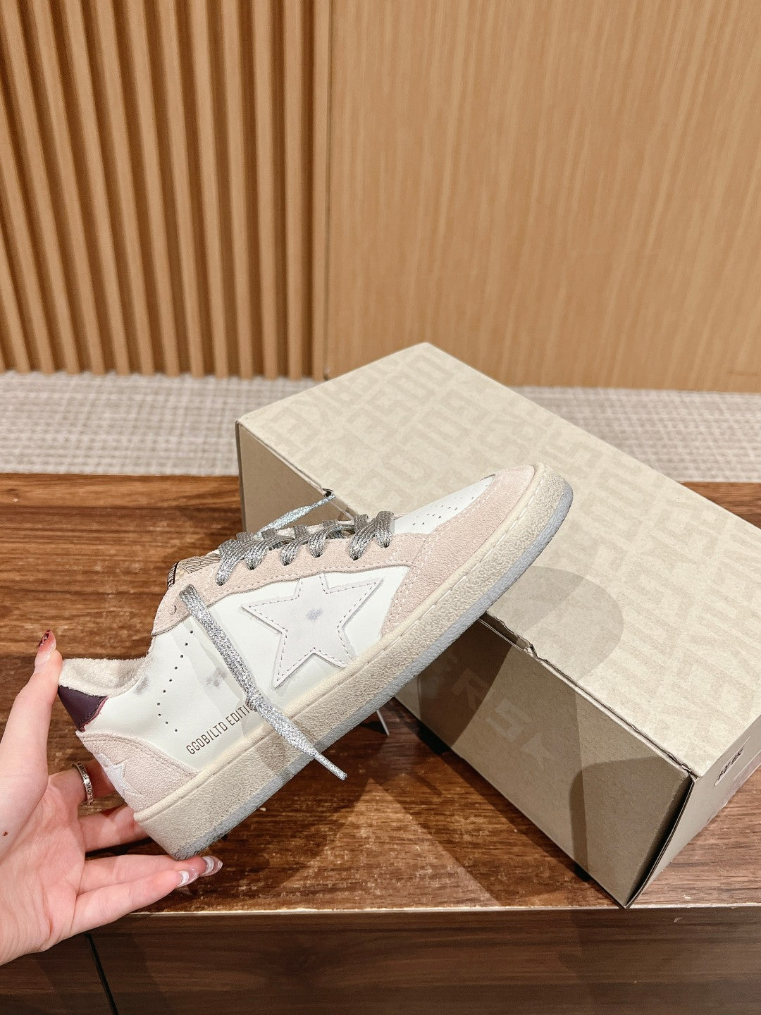 LuxluxHouse Best Quality Shoes Golden Goose