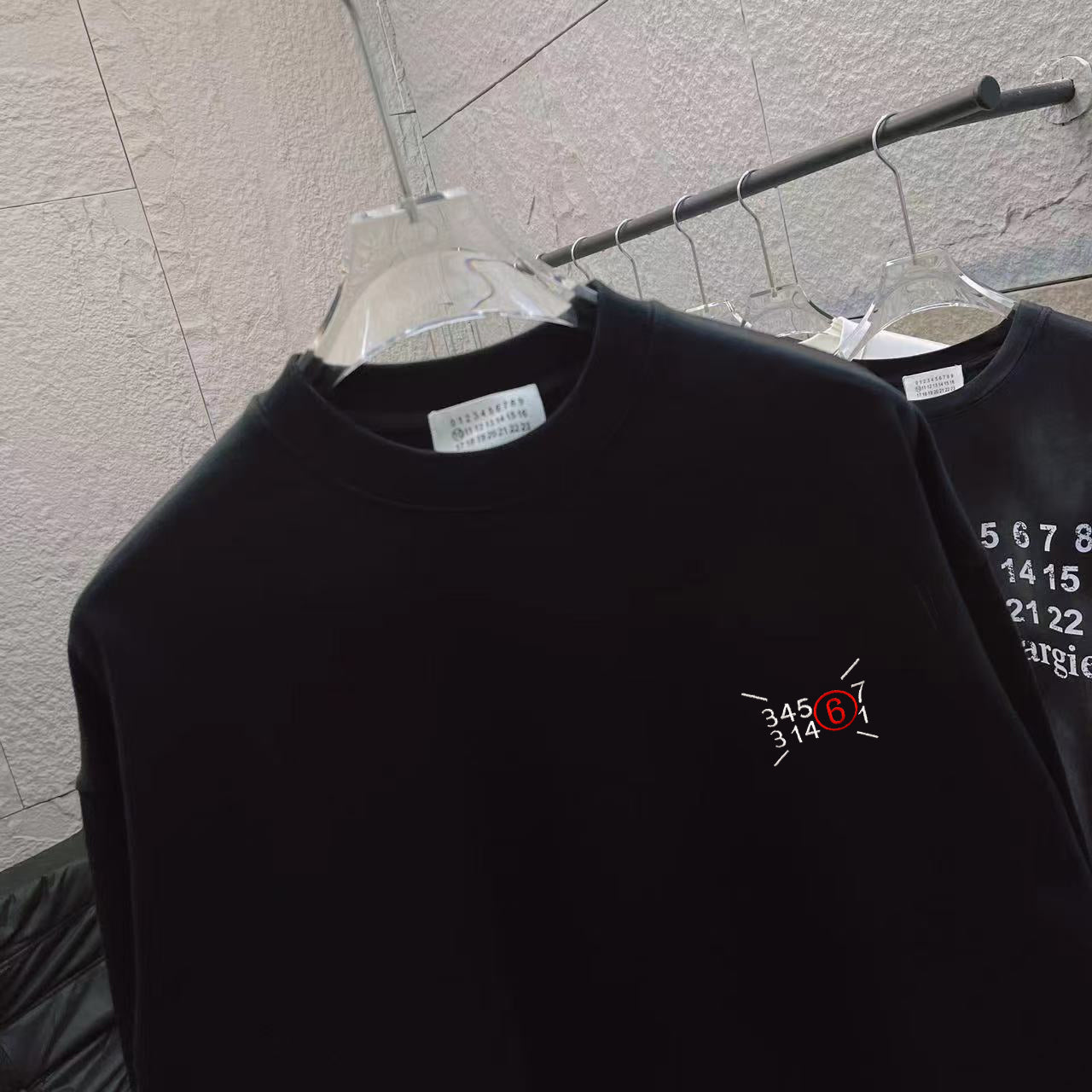 LuxluxHouse Best Quality Clothes T-shirt Chanel & Maison Margiela