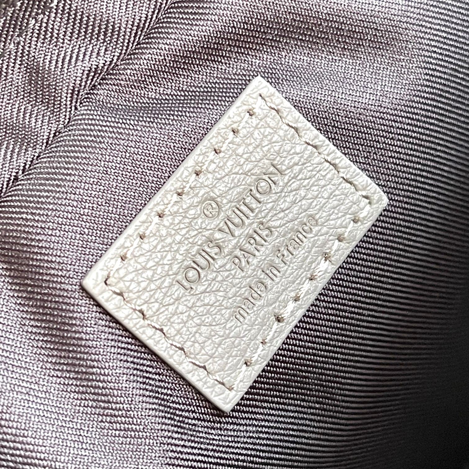 LuxluxHouse Best Quality Bags Louis Vuitton Men