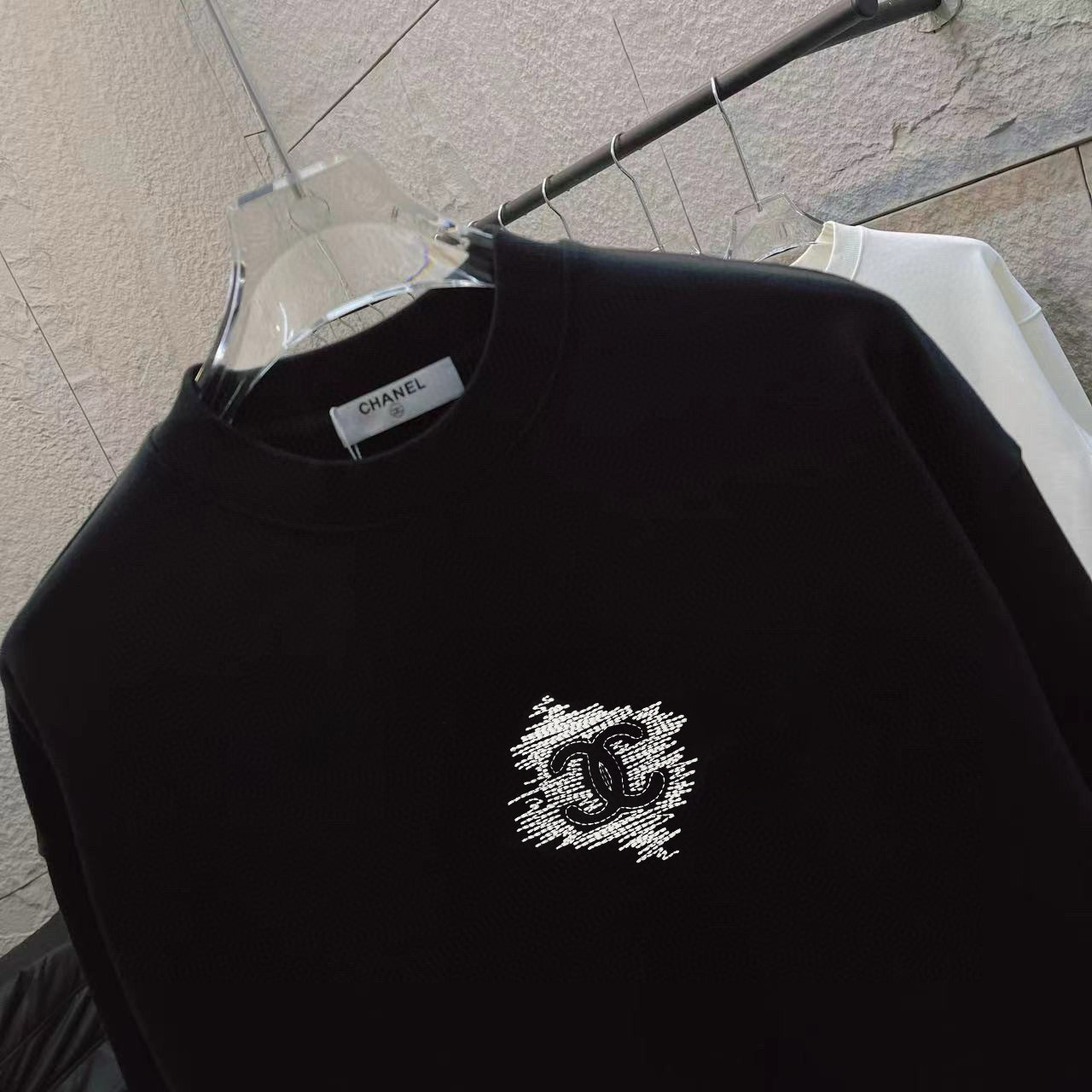 LuxluxHouse Best Quality Clothes Hoodie & Sweater Chanel & Maison Margiela