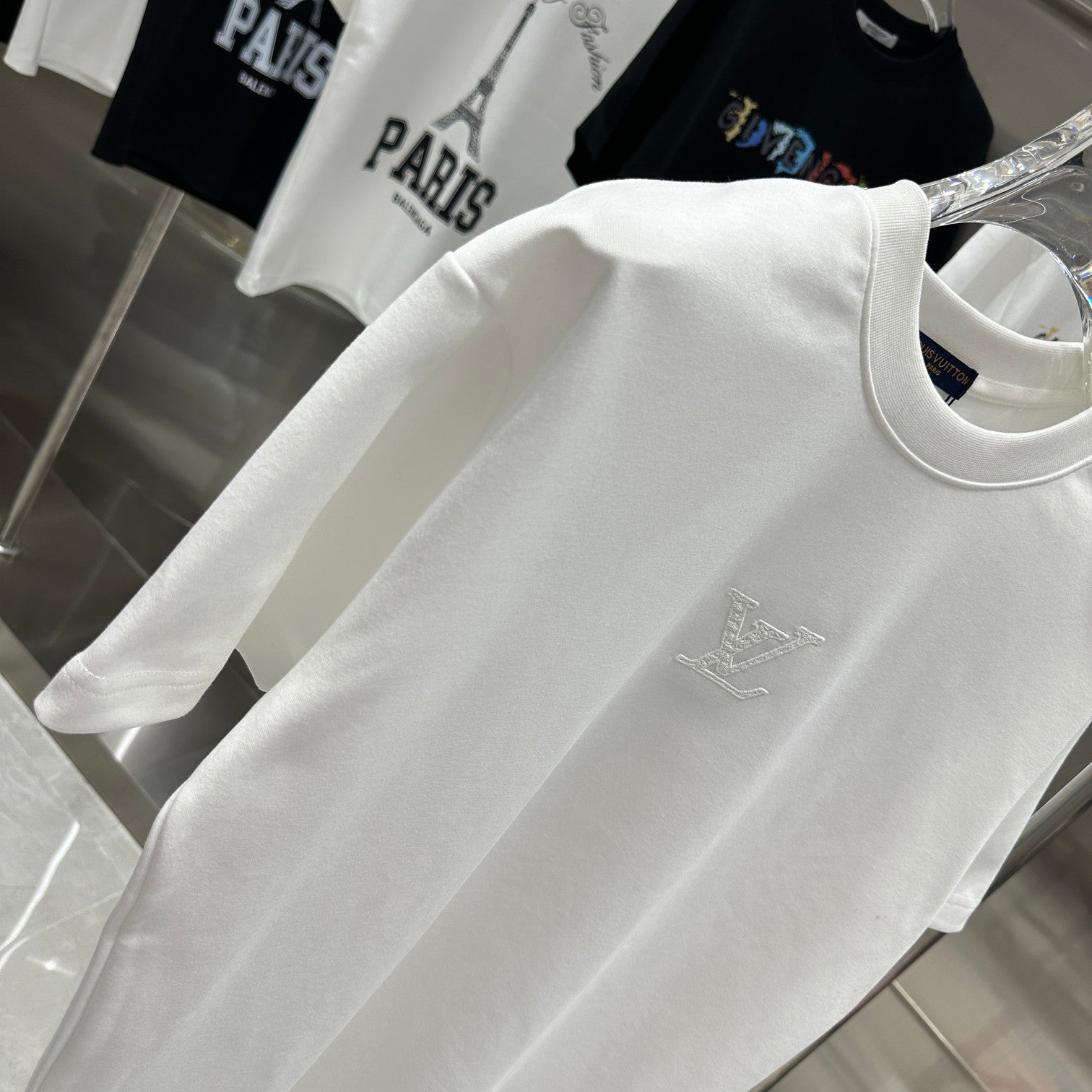 LuxluxHouse Best Quality Clothes T-shirt Louis Vuitton