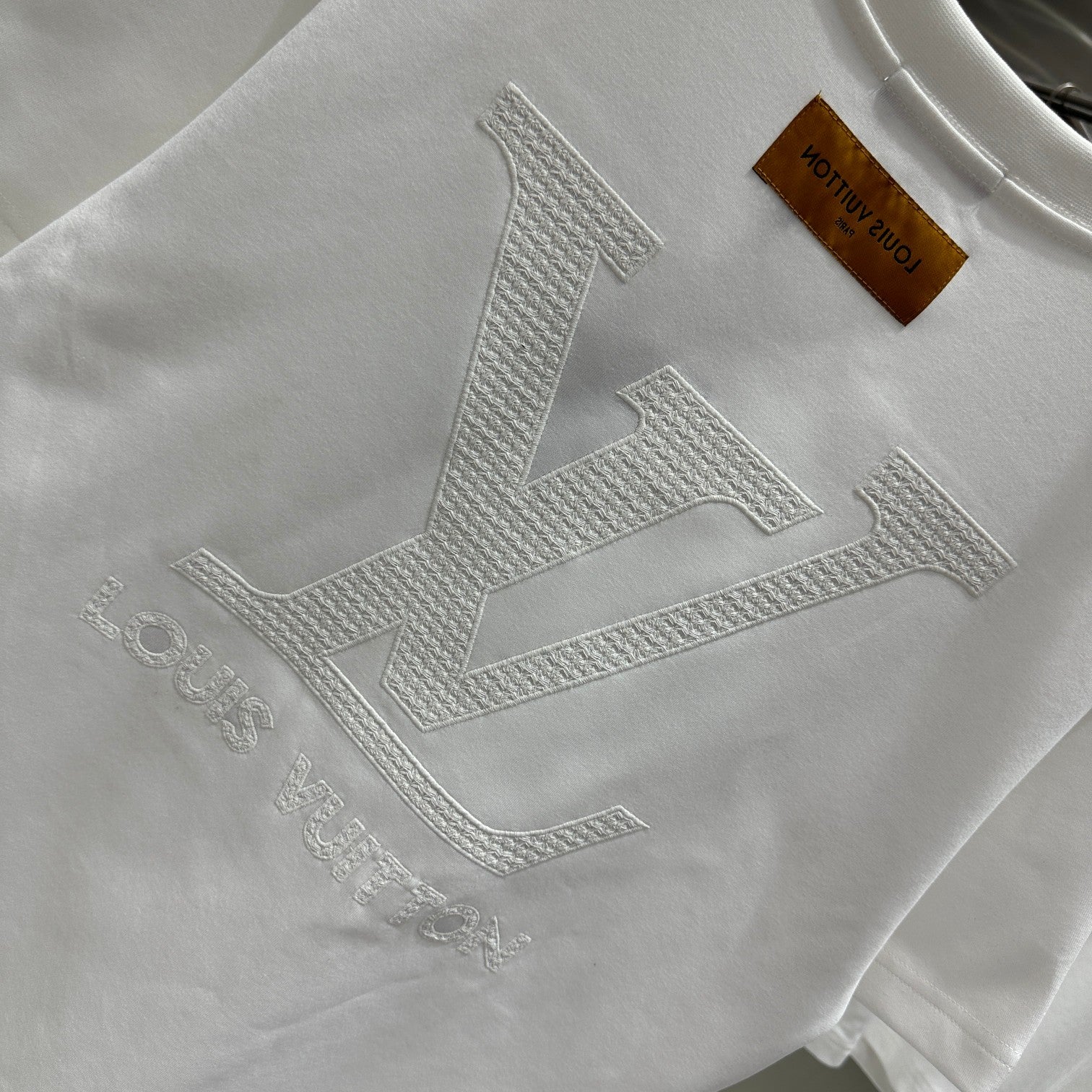 LuxluxHouse Best Quality Clothes T-shirt Louis Vuitton