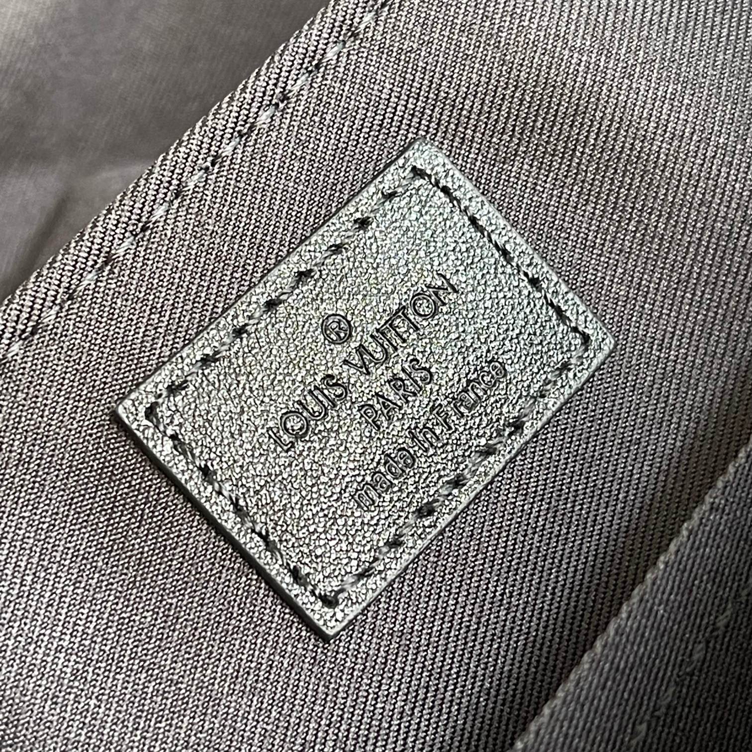 LuxluxHouse Best Quality Bags Louis Vuitton Women Men
