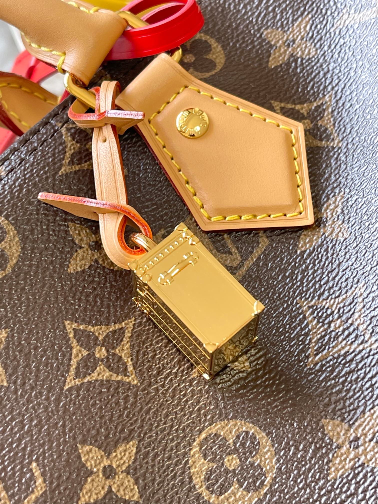 LuxluxHouse Best Quality Bags Best Louis Vuitton Women