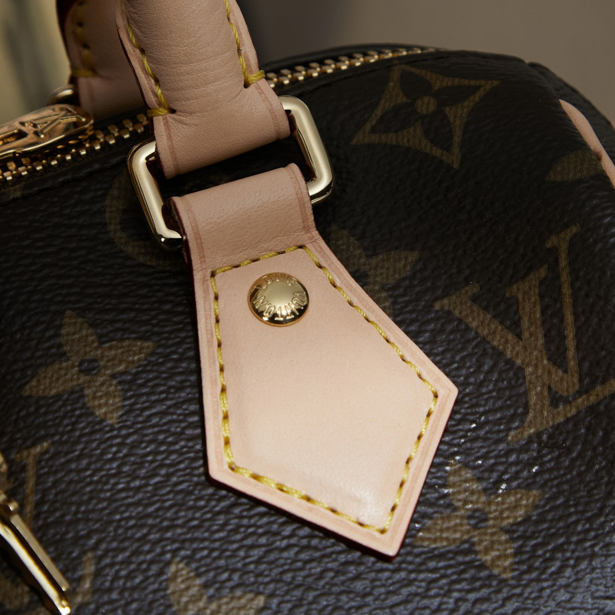 LuxluxHouse Best Quality Bags Louis Vuitton Women Men