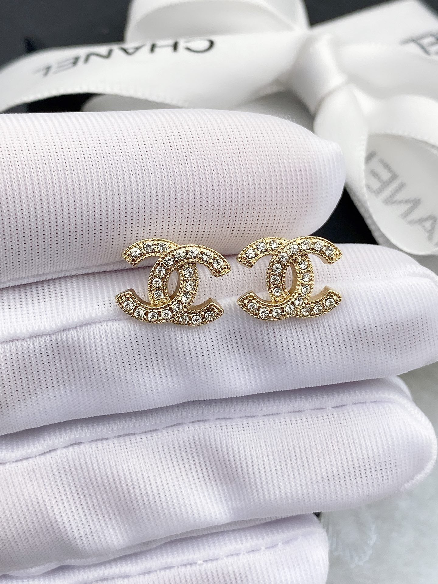 LuxluxHouse Best Quality Accessories Chanel