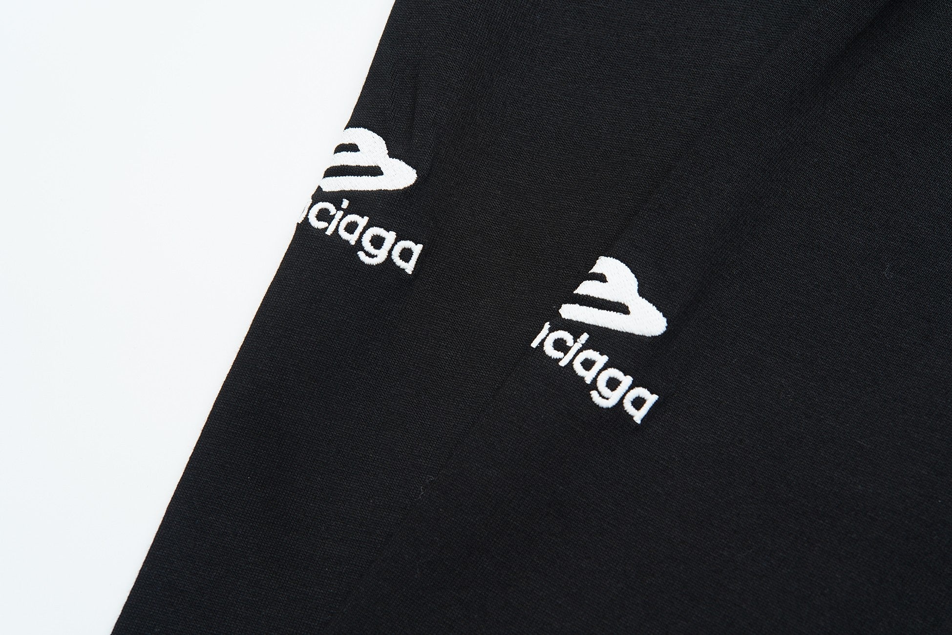 LuxluxHouse Best Quality Clothes Balenciaga Hoodie & Sweater