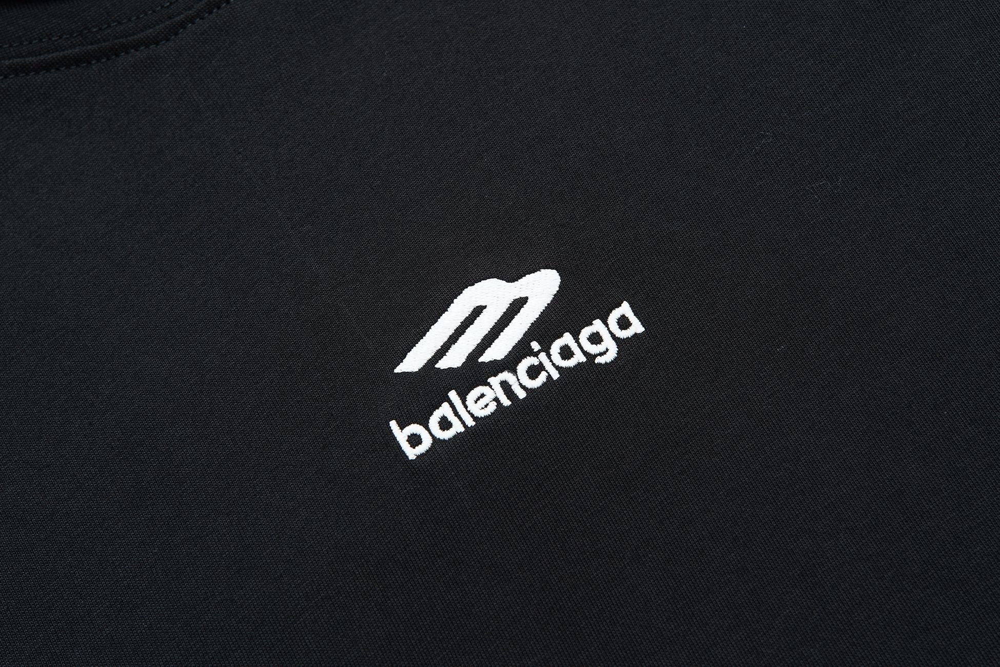 LuxluxHouse Best Quality Clothes Balenciaga Hoodie & Sweater