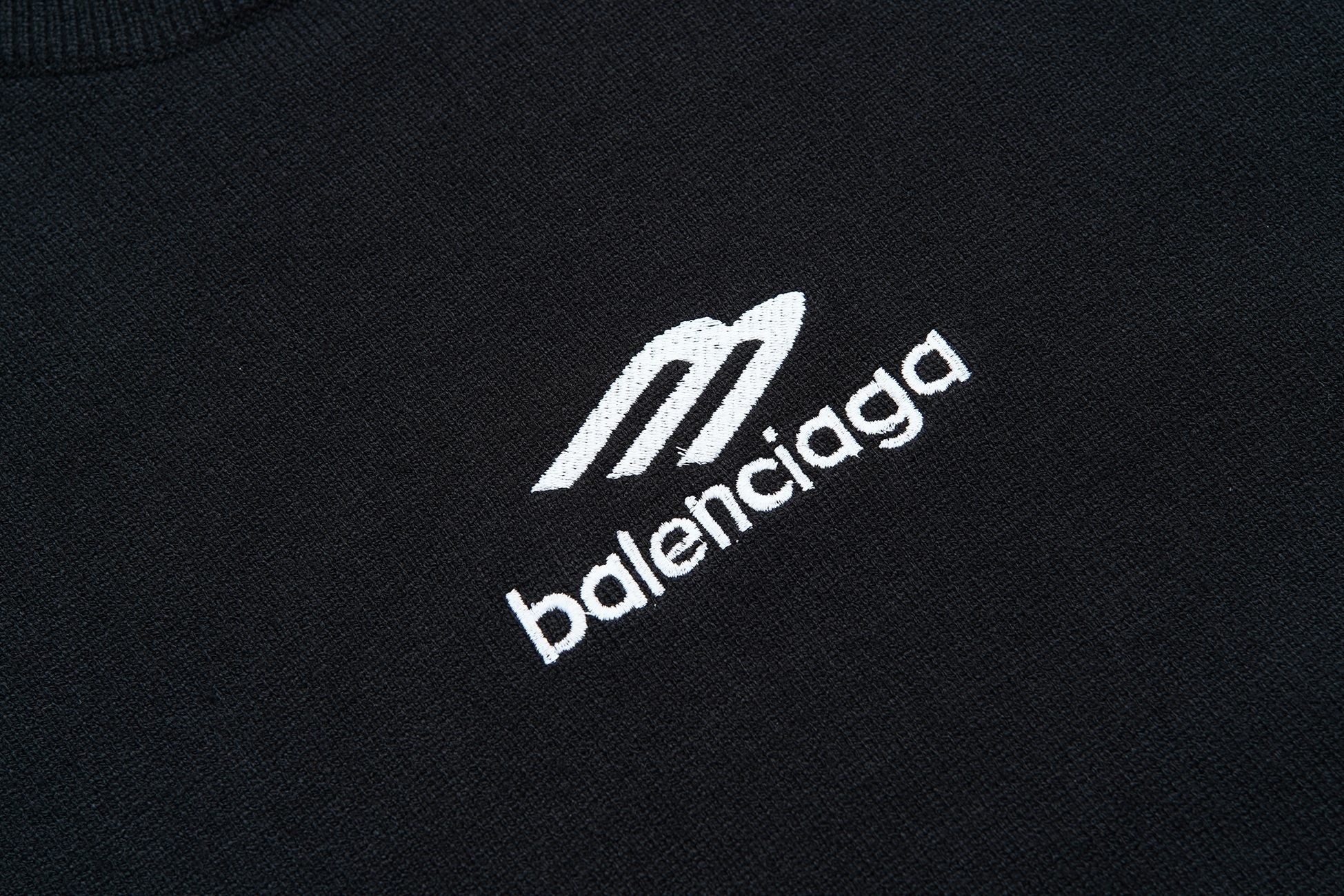 LuxluxHouse Best Quality Clothes Balenciaga Hoodie & Sweater