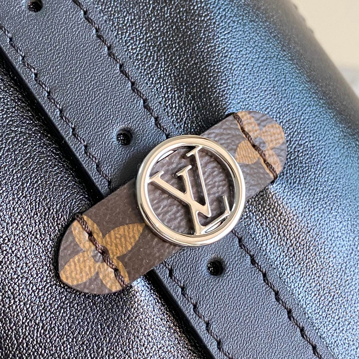LuxluxHouse Best Quality Bags Louis Vuitton Women Men