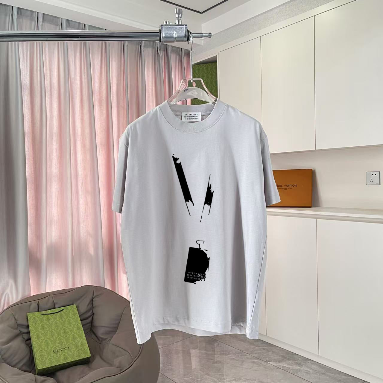 LuxluxHouse Best Quality Clothes T-shirt Chanel & Maison Margiela