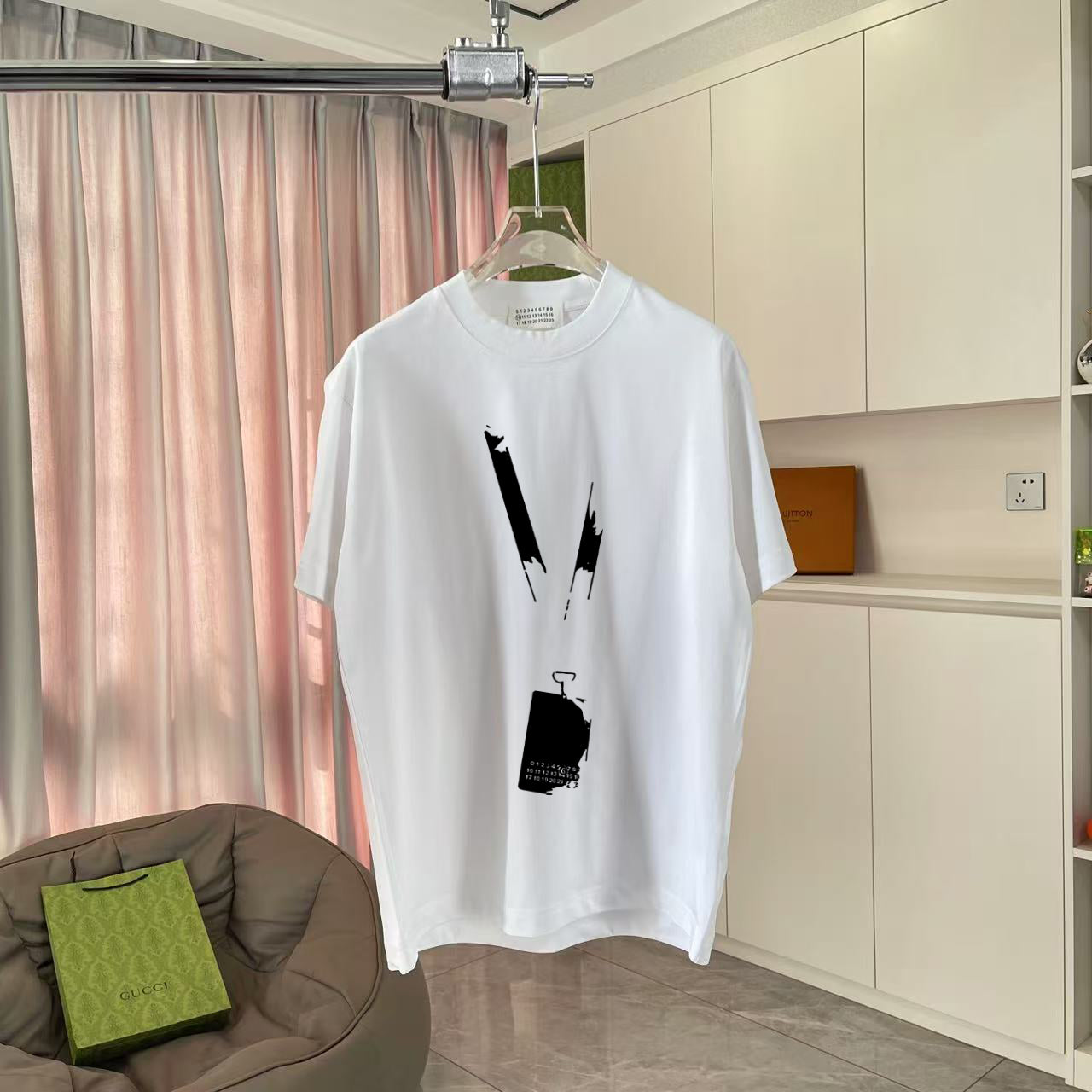 LuxluxHouse Best Quality Clothes T-shirt Chanel & Maison Margiela