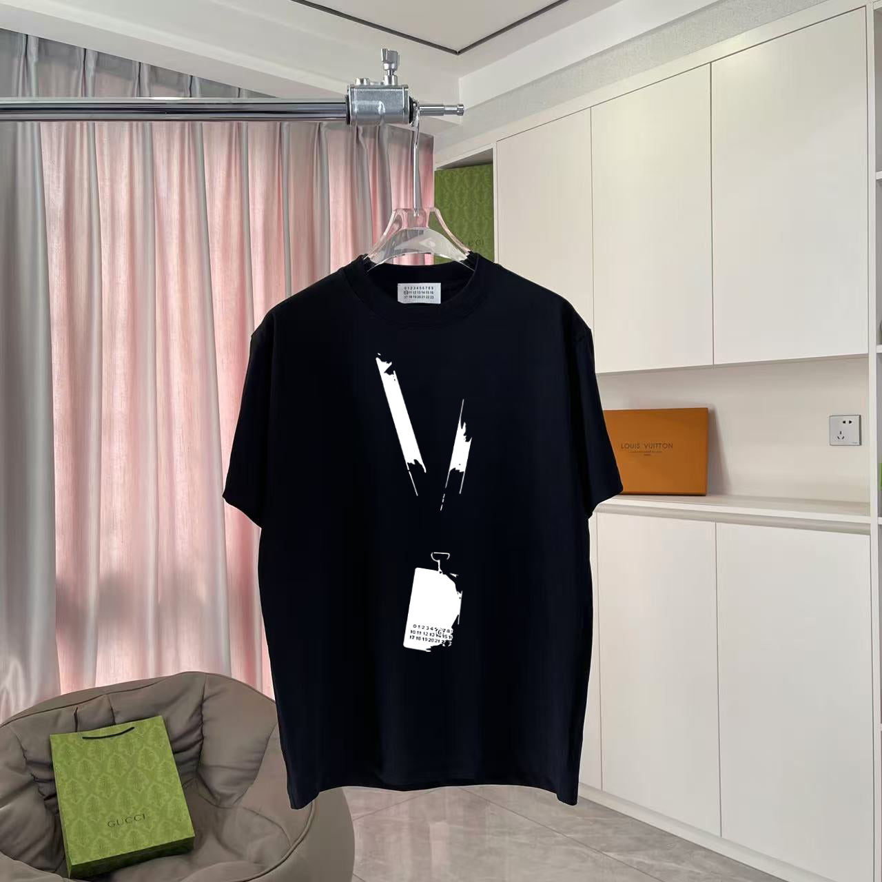 LuxluxHouse Best Quality Clothes T-shirt Chanel & Maison Margiela