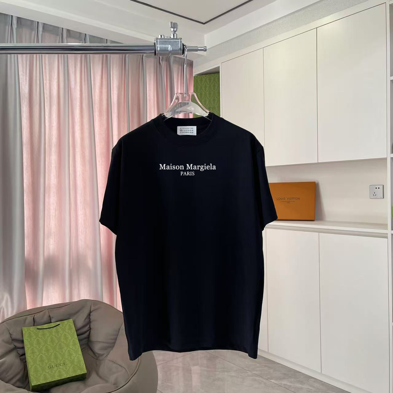 LuxluxHouse Best Quality Clothes T-shirt Chanel & Maison Margiela
