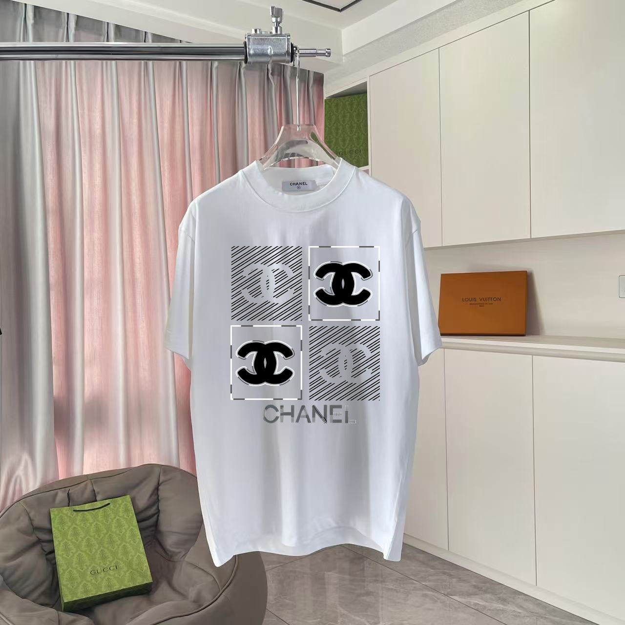 LuxluxHouse Best Quality Clothes T-shirt Chanel & Maison Margiela