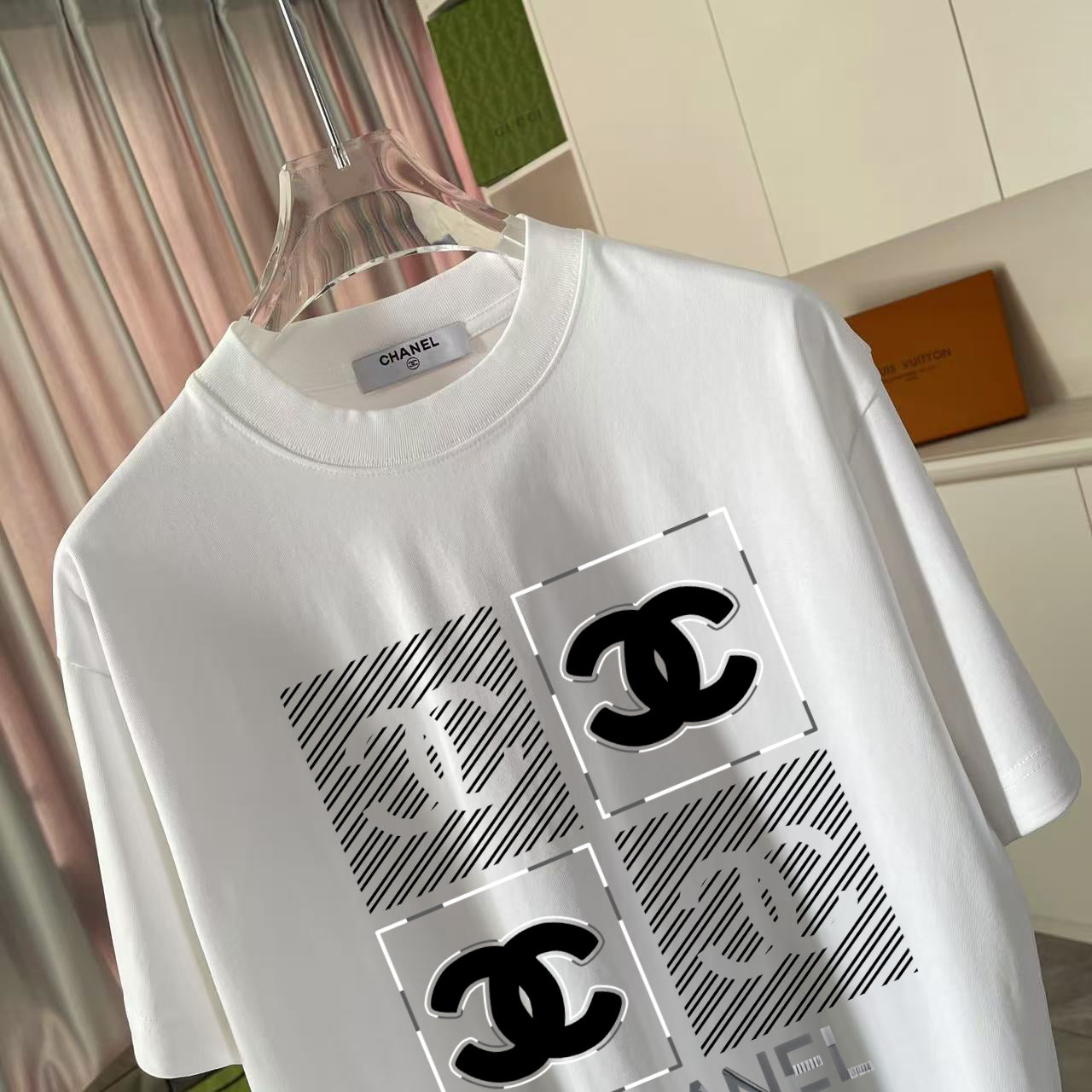 LuxluxHouse Best Quality Clothes T-shirt Chanel & Maison Margiela