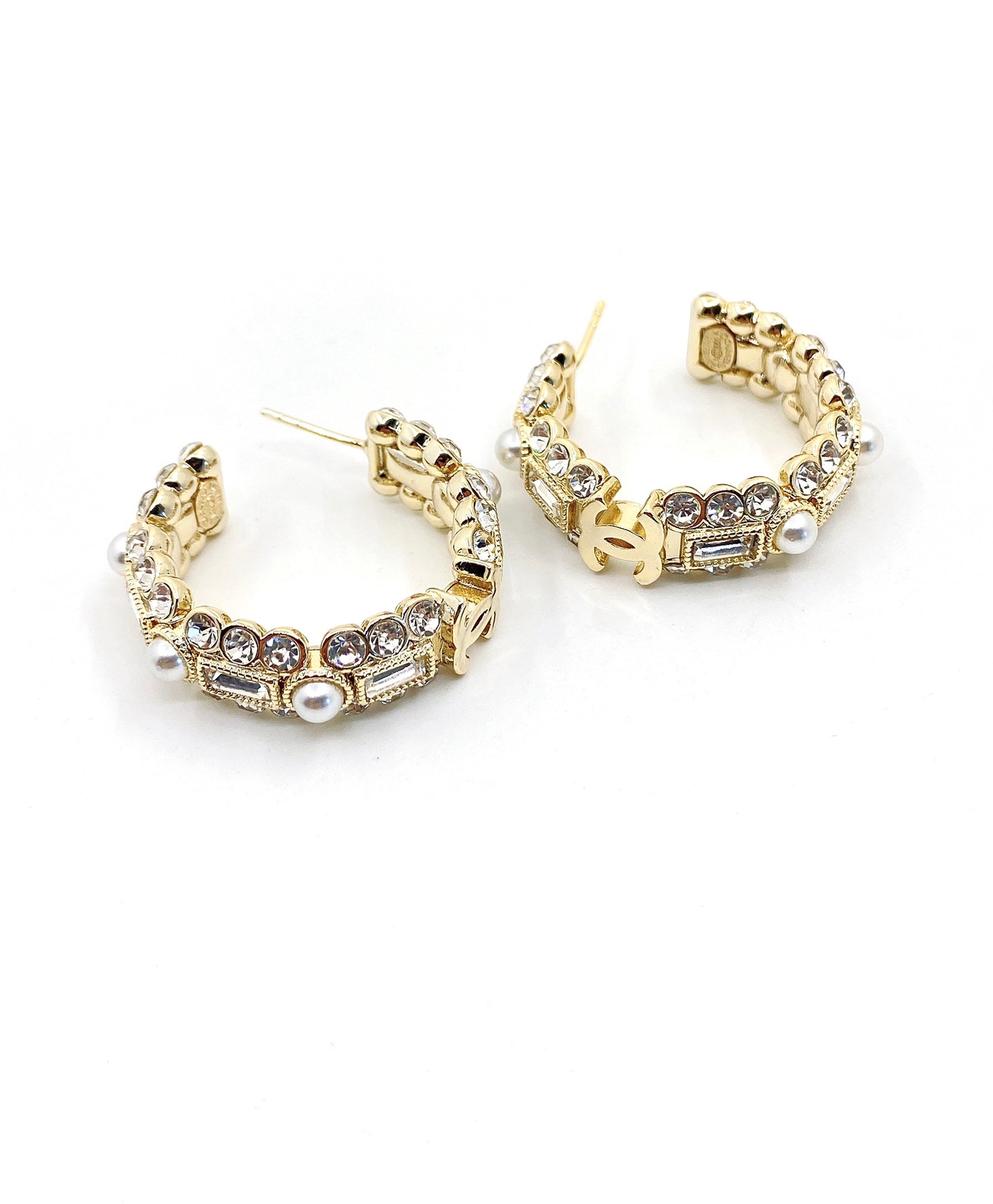 LuxluxHouse Best Quality Accessories Chanel