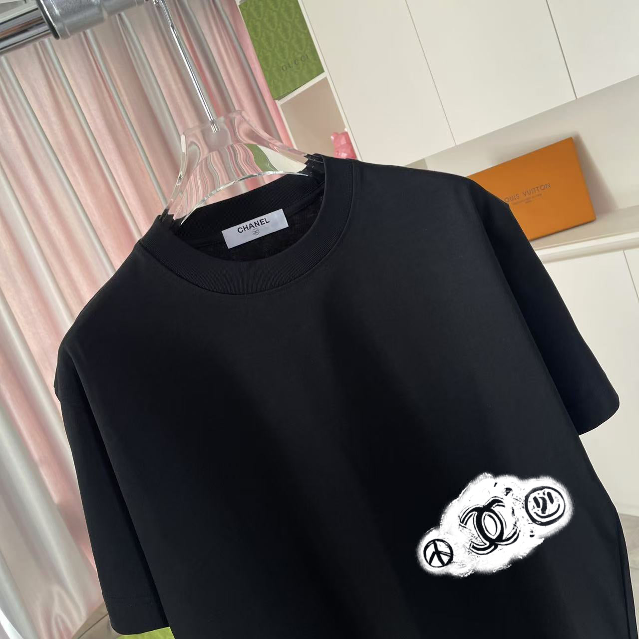 LuxluxHouse Best Quality Clothes T-shirt Chanel & Maison Margiela