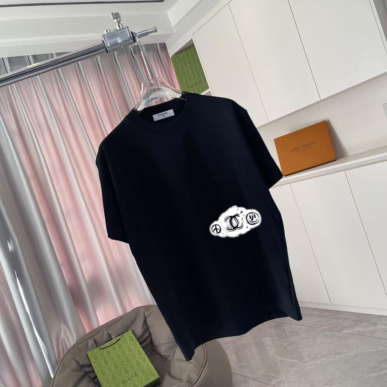 LuxluxHouse Best Quality Clothes T-shirt Chanel & Maison Margiela