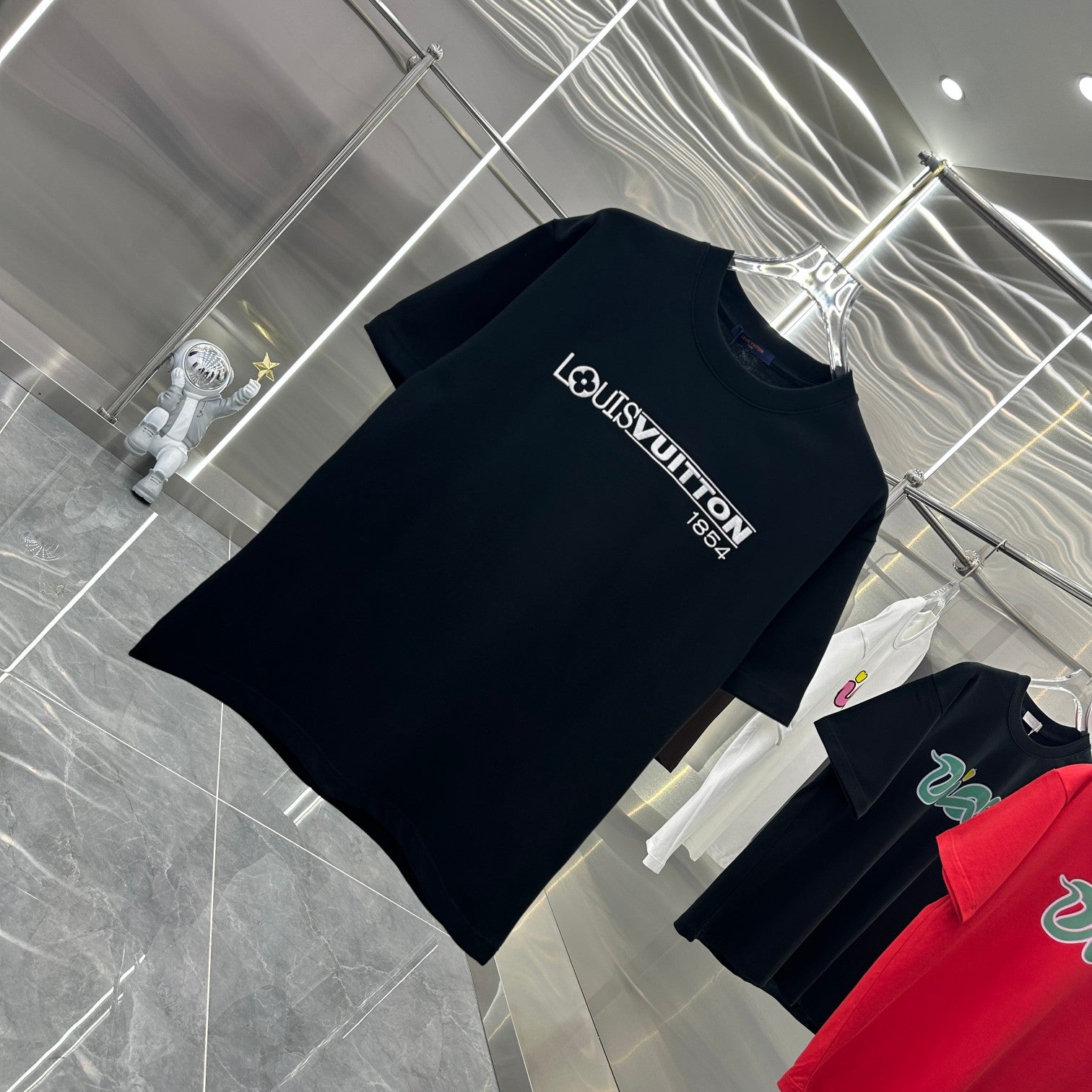 LuxluxHouse Best Quality Clothes T-shirt Louis Vuitton