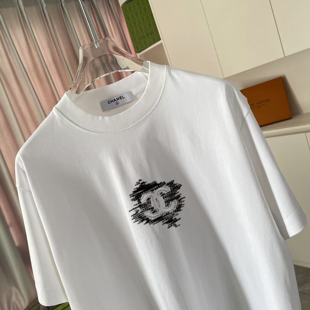 LuxluxHouse Best Quality Clothes T-shirt Chanel & Maison Margiela