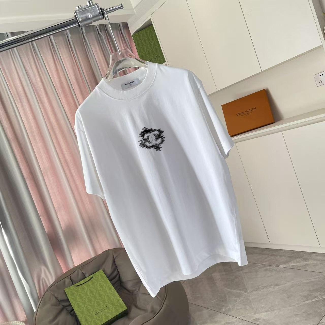 LuxluxHouse Best Quality Clothes T-shirt Chanel & Maison Margiela