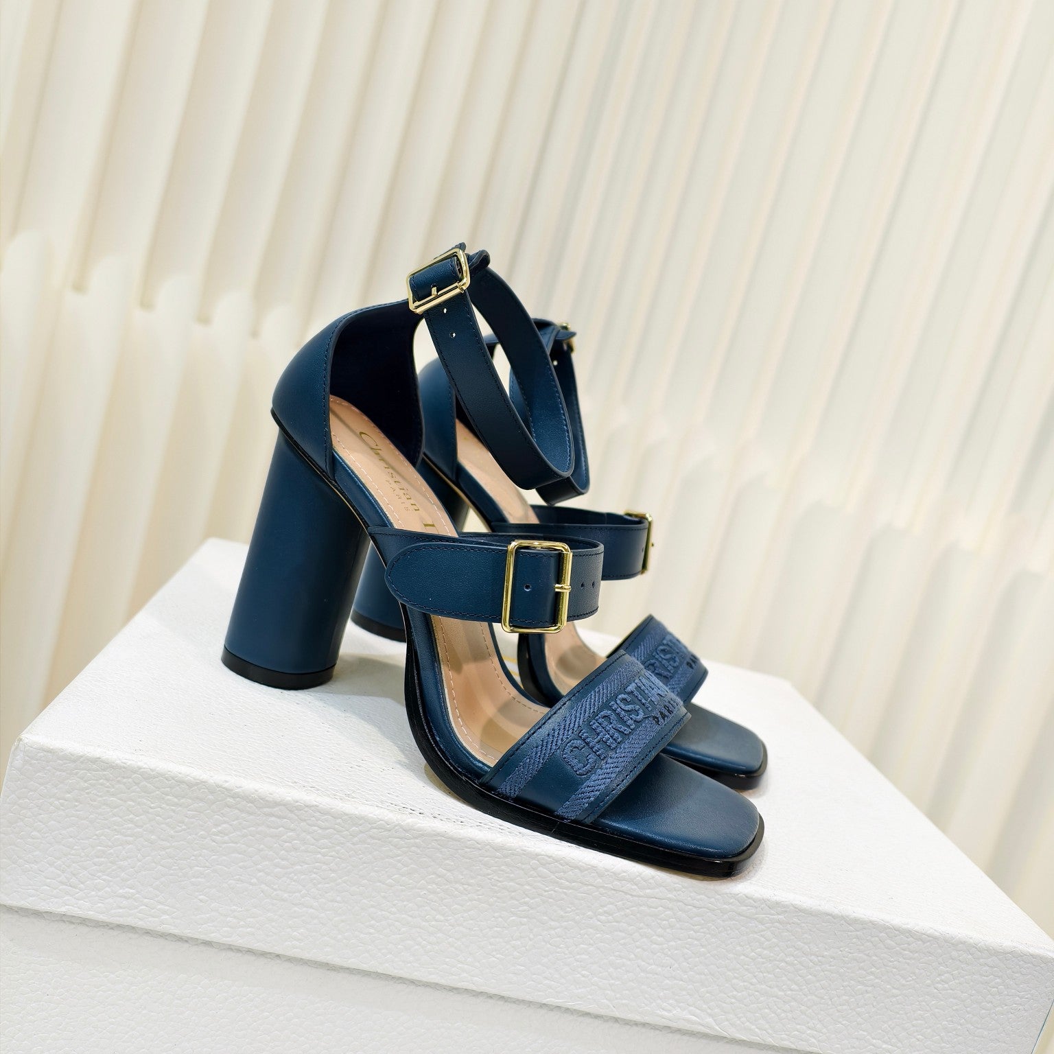 LuxluxHouse Best Quality Women Shoes Dior