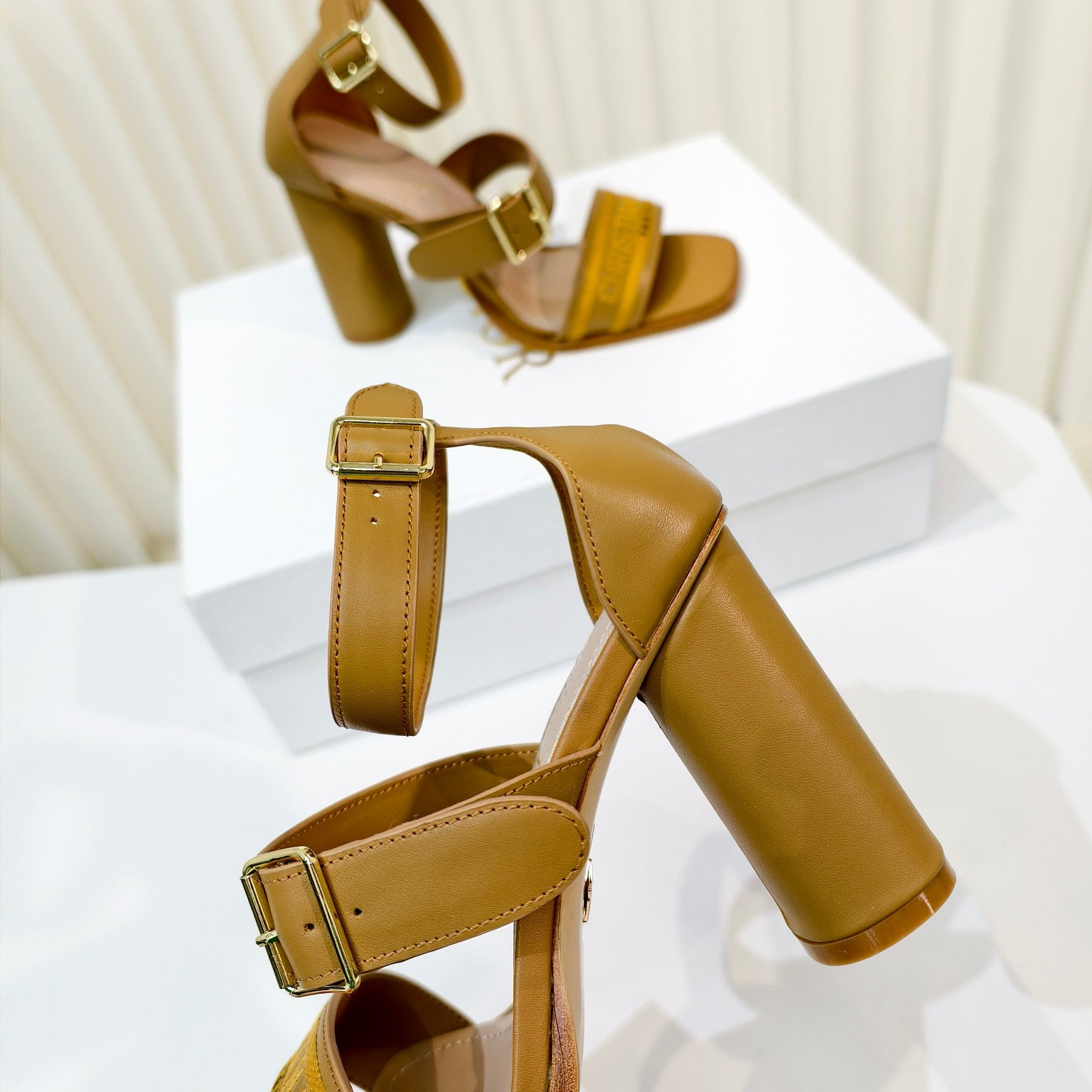 LuxluxHouse Best Quality Women Shoes Dior