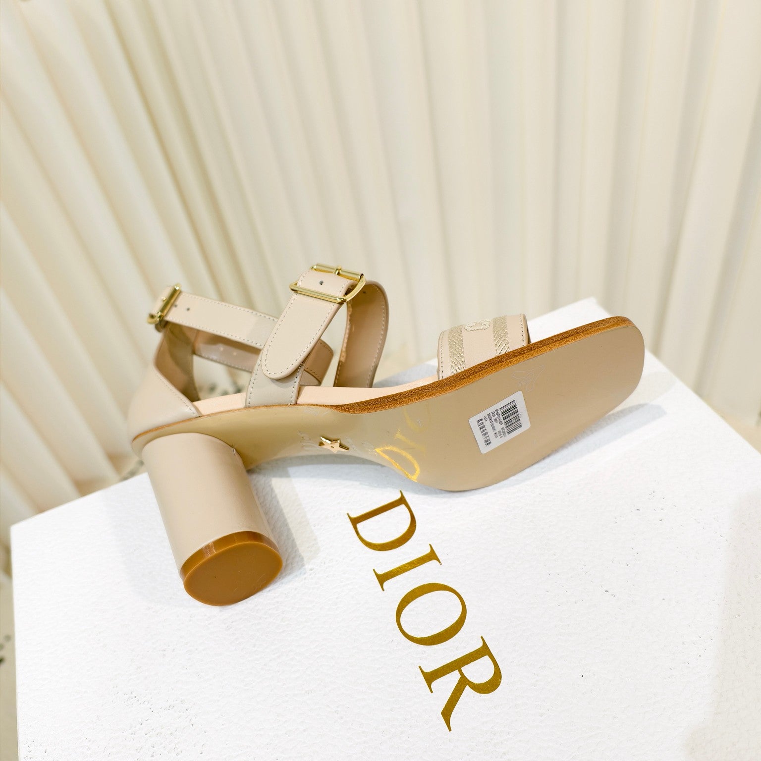 LuxluxHouse Best Quality Women Shoes Dior