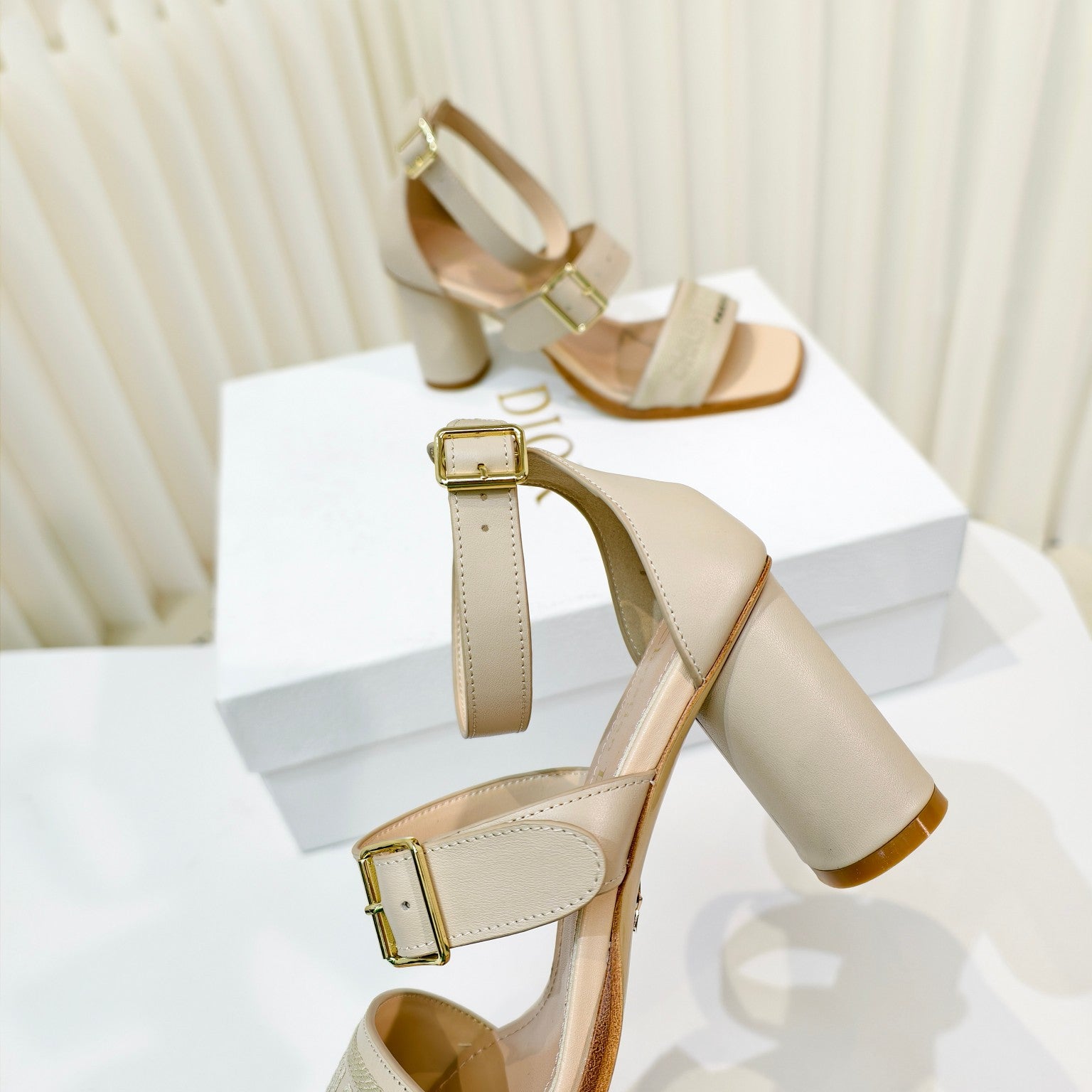 LuxluxHouse Best Quality Women Shoes Dior