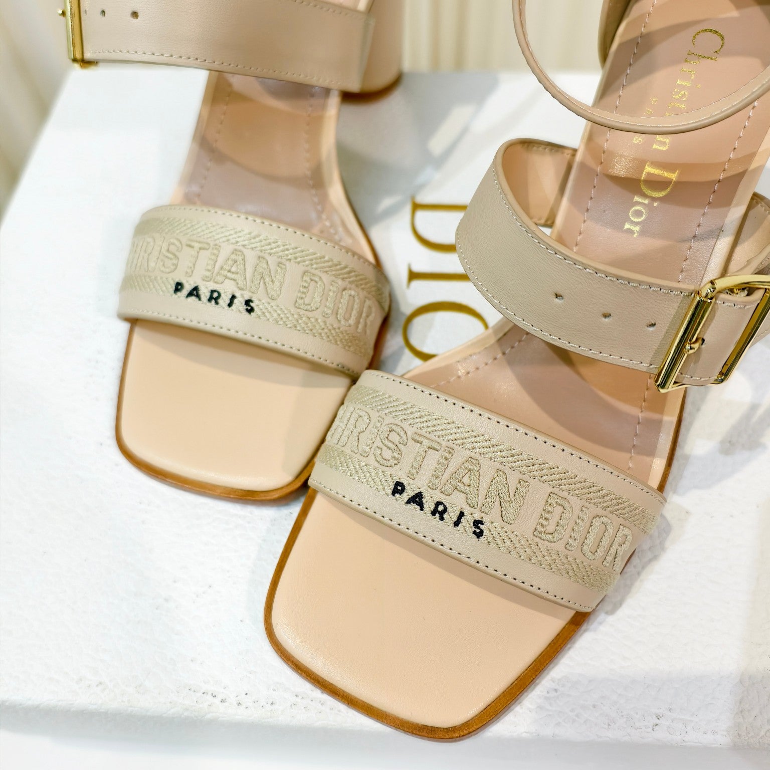 LuxluxHouse Best Quality Women Shoes Dior