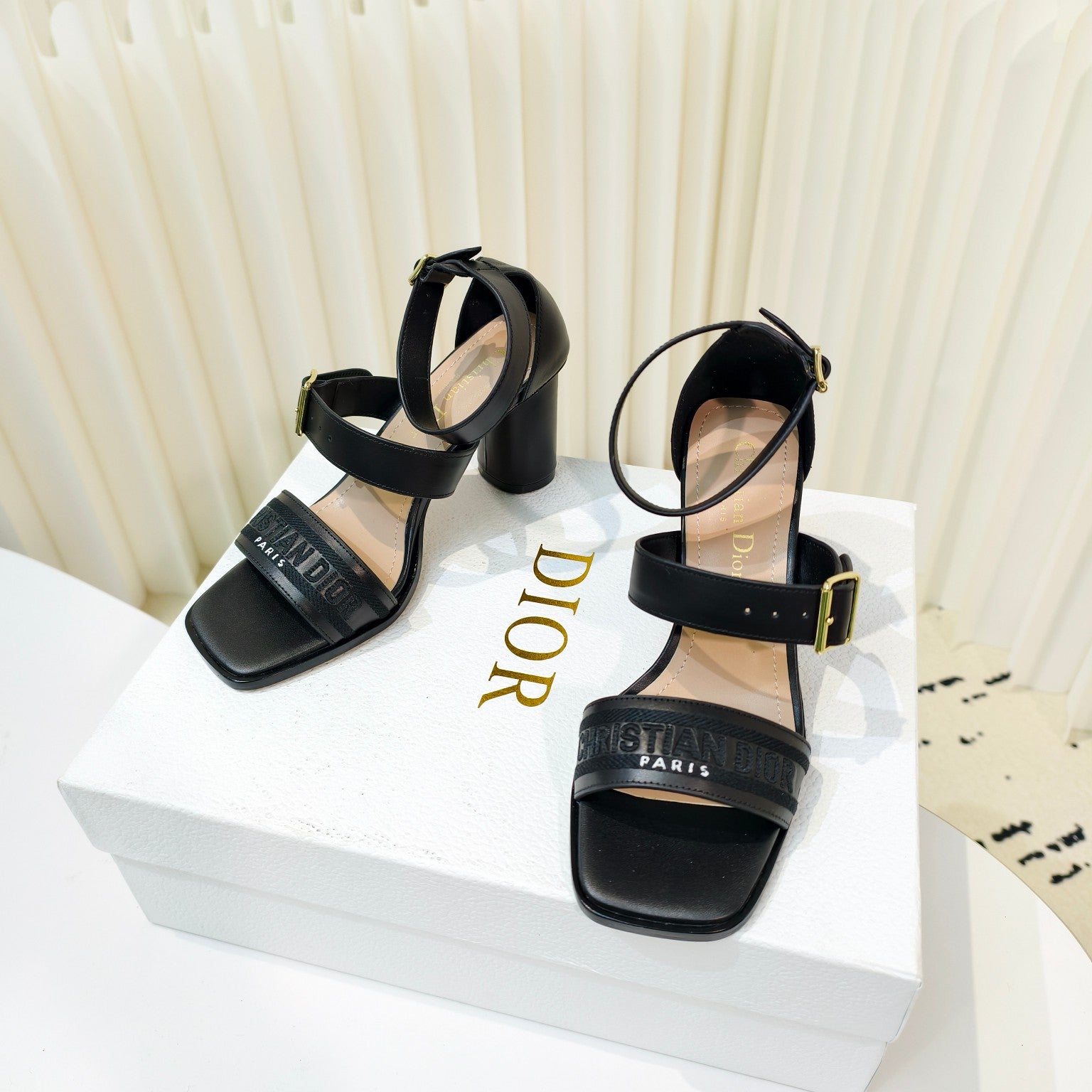 LuxluxHouse Best Quality Women Shoes Dior