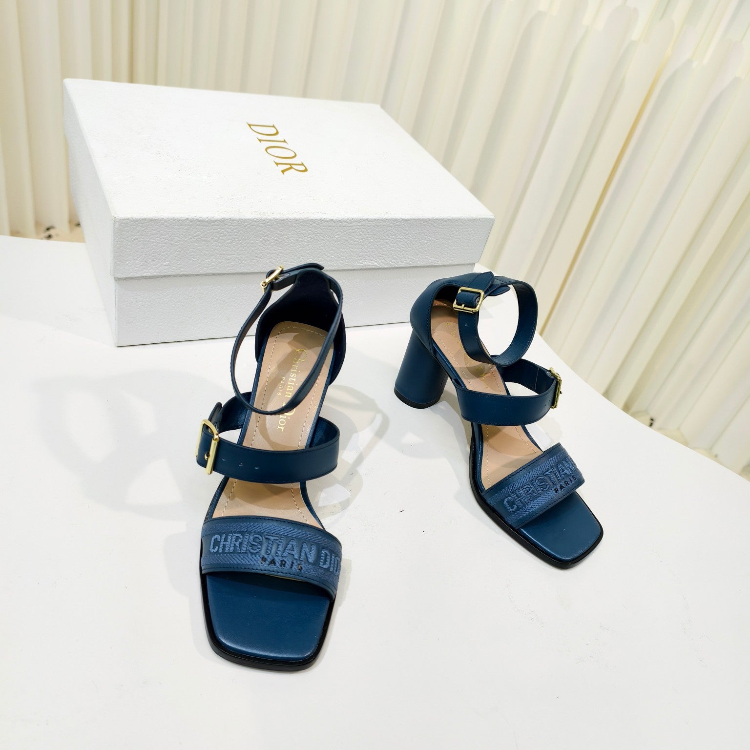 LuxluxHouse Best Quality Women Shoes Dior