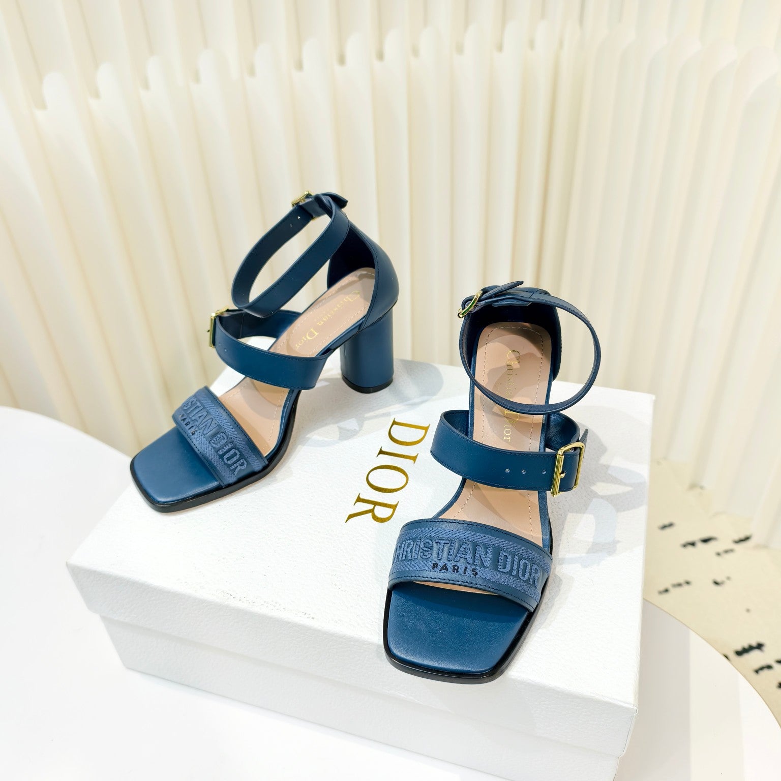 LuxluxHouse Best Quality Women Shoes Dior