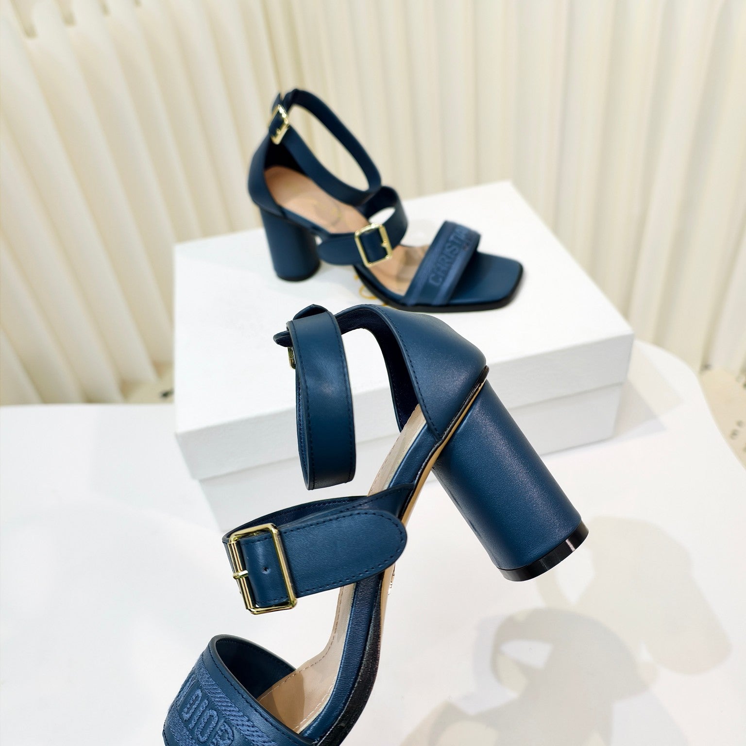 LuxluxHouse Best Quality Women Shoes Dior