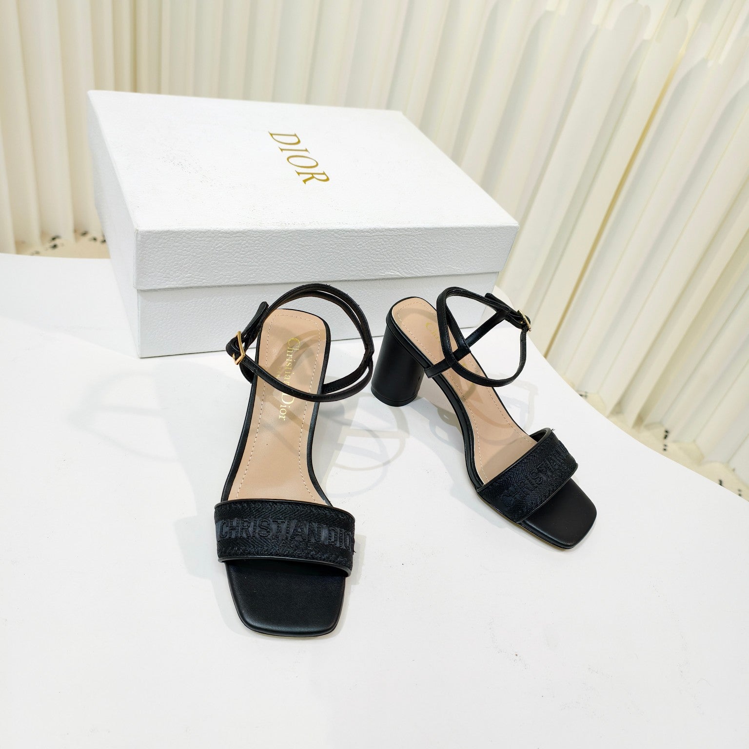 LuxluxHouse Best Quality Women Shoes Dior