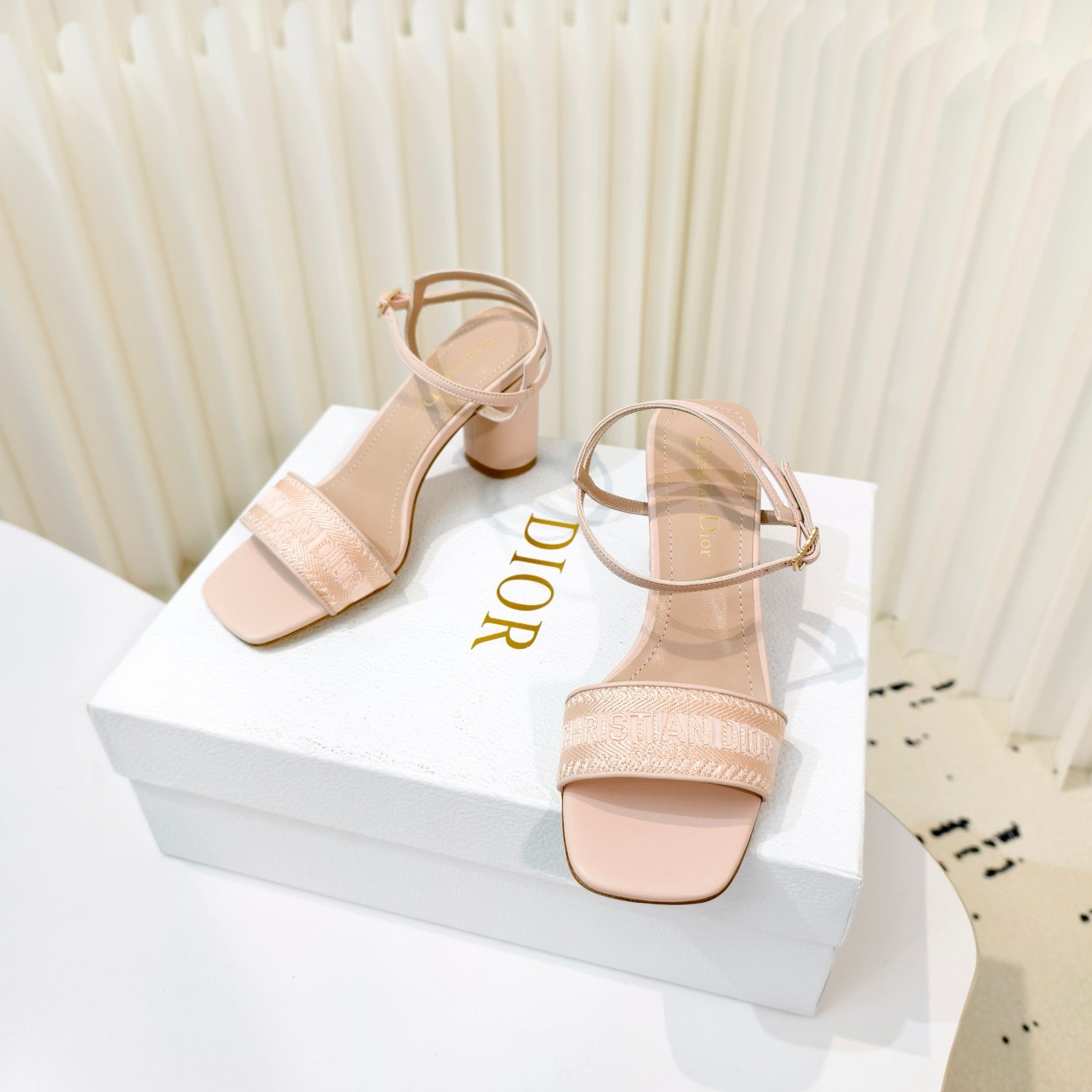 LuxluxHouse Best Quality Women Shoes Dior