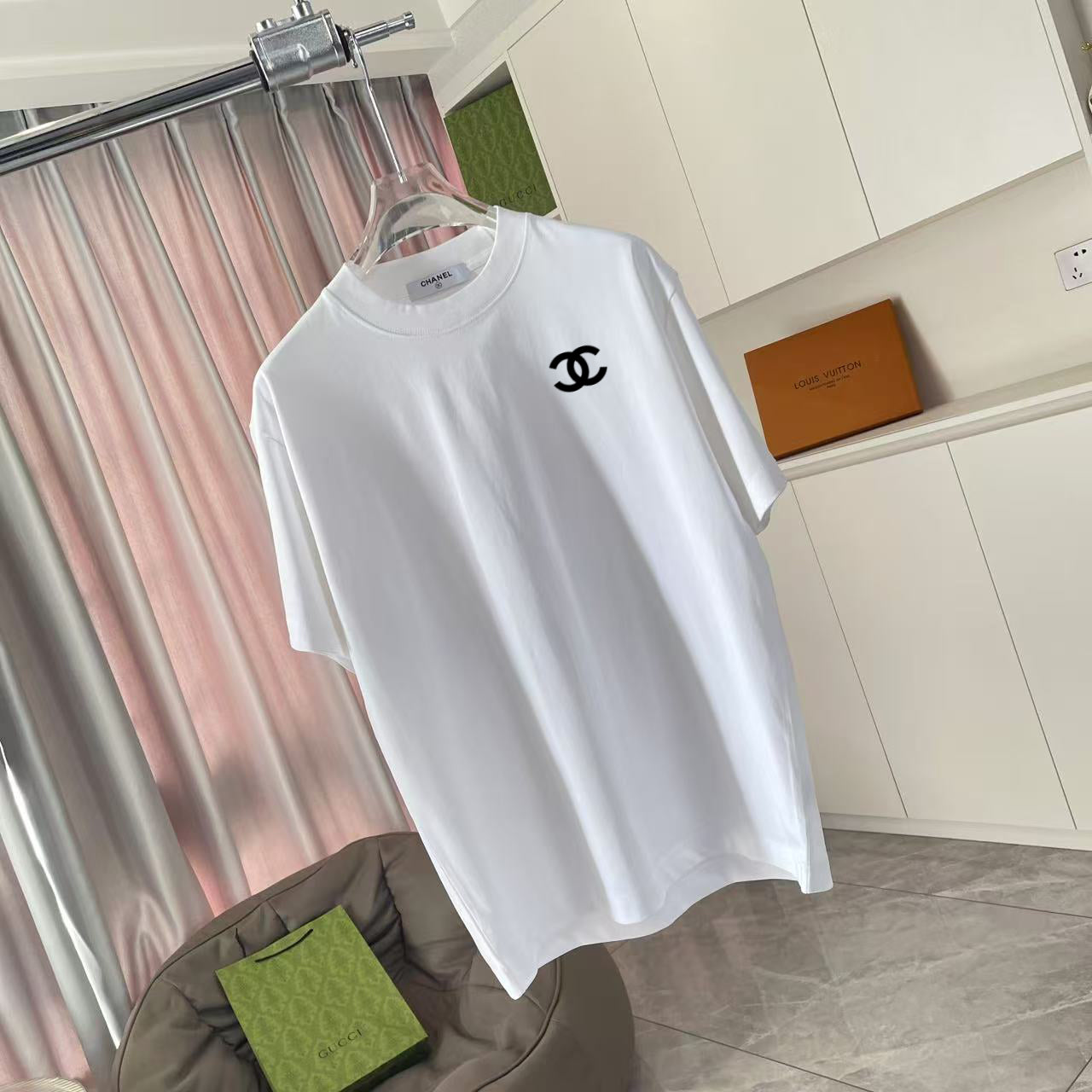 LuxluxHouse Best Quality Clothes T-shirt Chanel & Maison Margiela