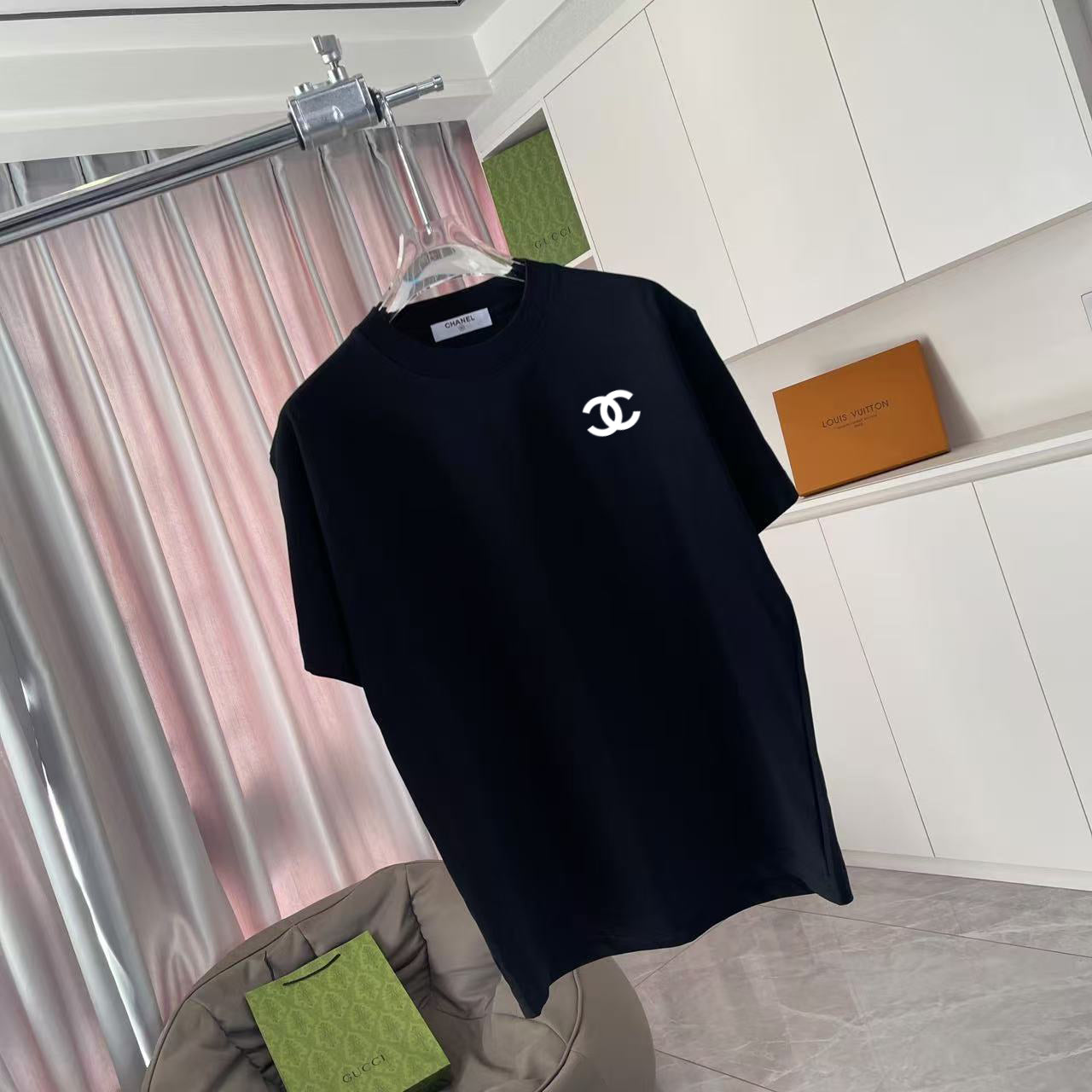 LuxluxHouse Best Quality Clothes T-shirt Chanel & Maison Margiela