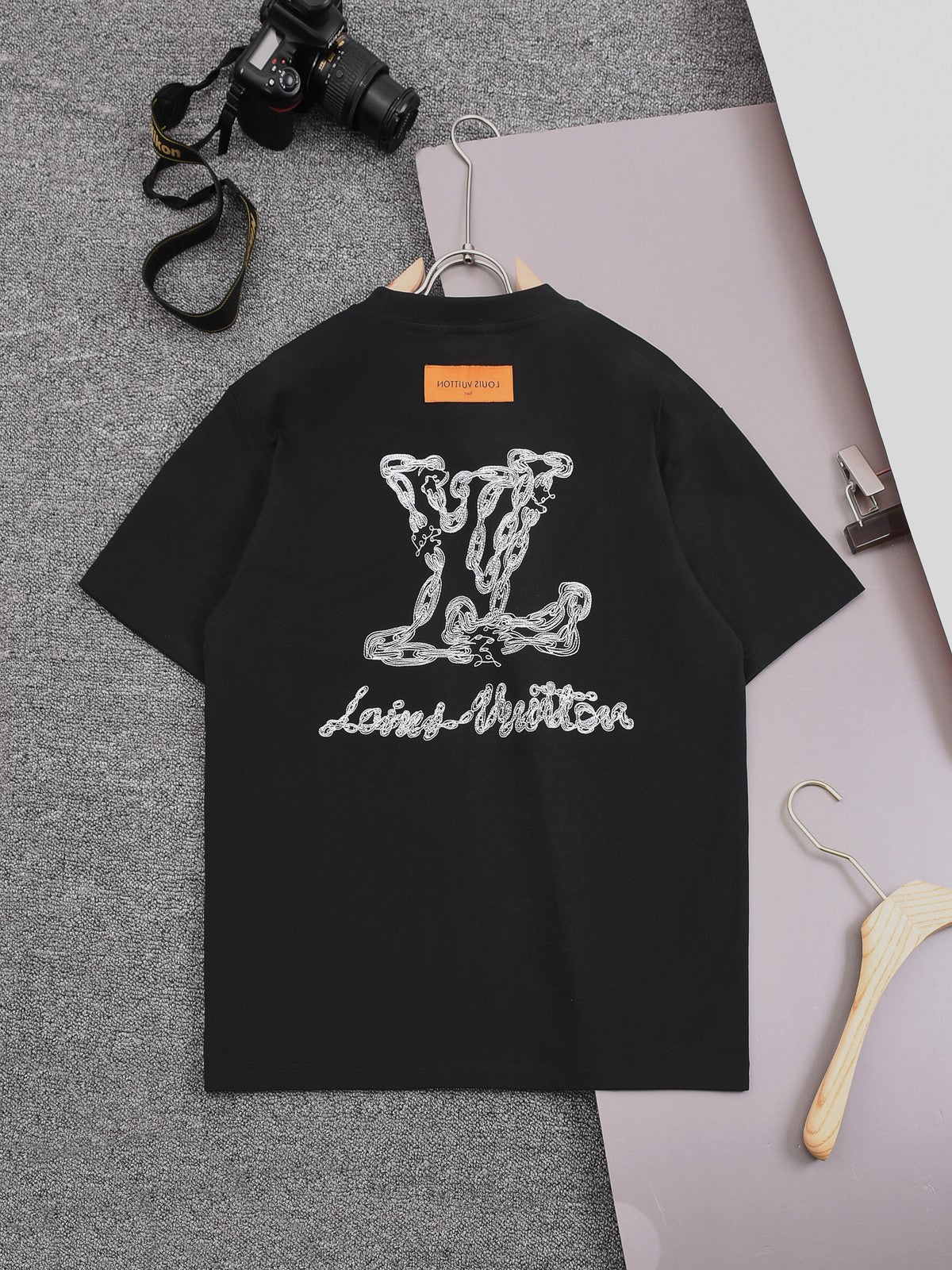 LuxluxHouse Best Quality Clothes T-shirt Louis Vuitton