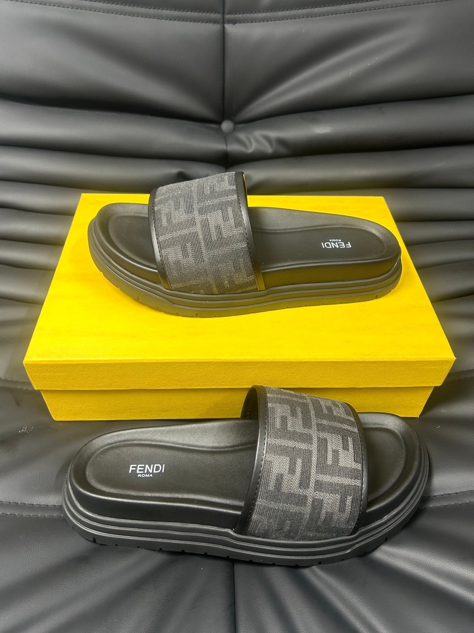 LuxluxHouse Best Quality Sandals Fendi
