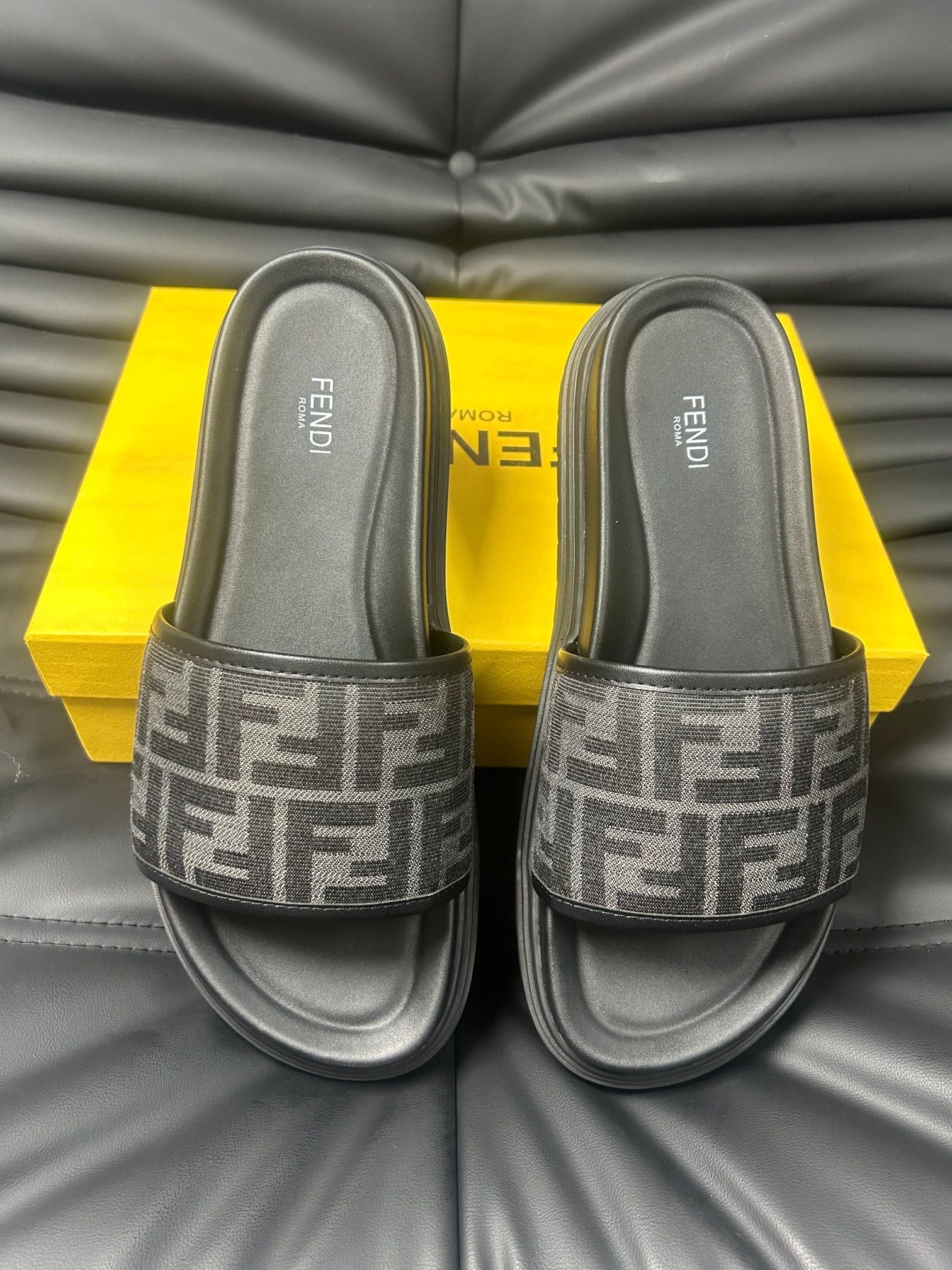 LuxluxHouse Best Quality Sandals Fendi