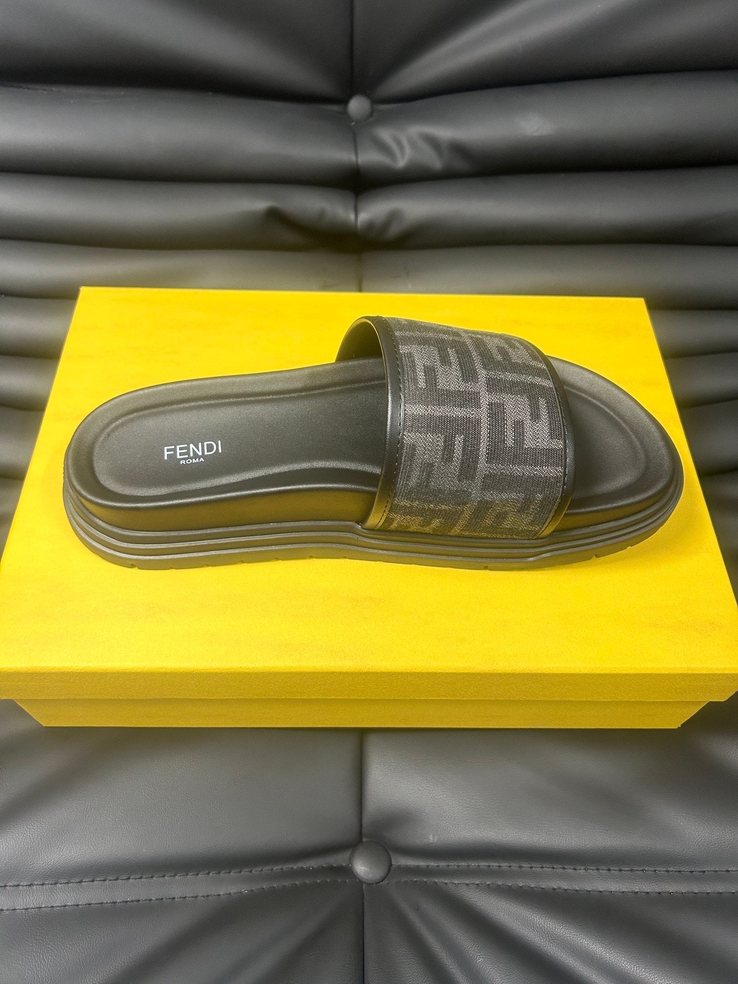 LuxluxHouse Best Quality Sandals Fendi