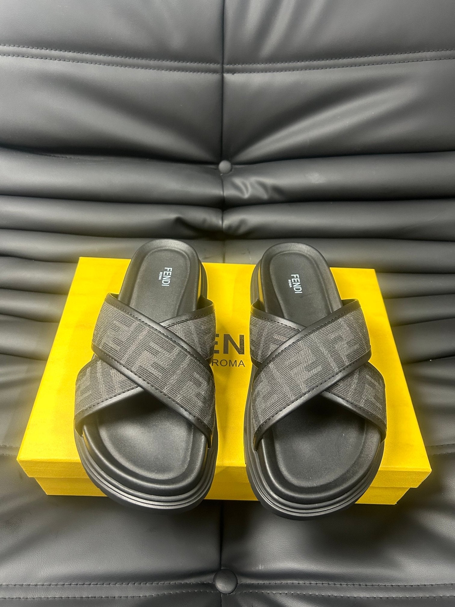 LuxluxHouse Best Quality Sandals Fendi