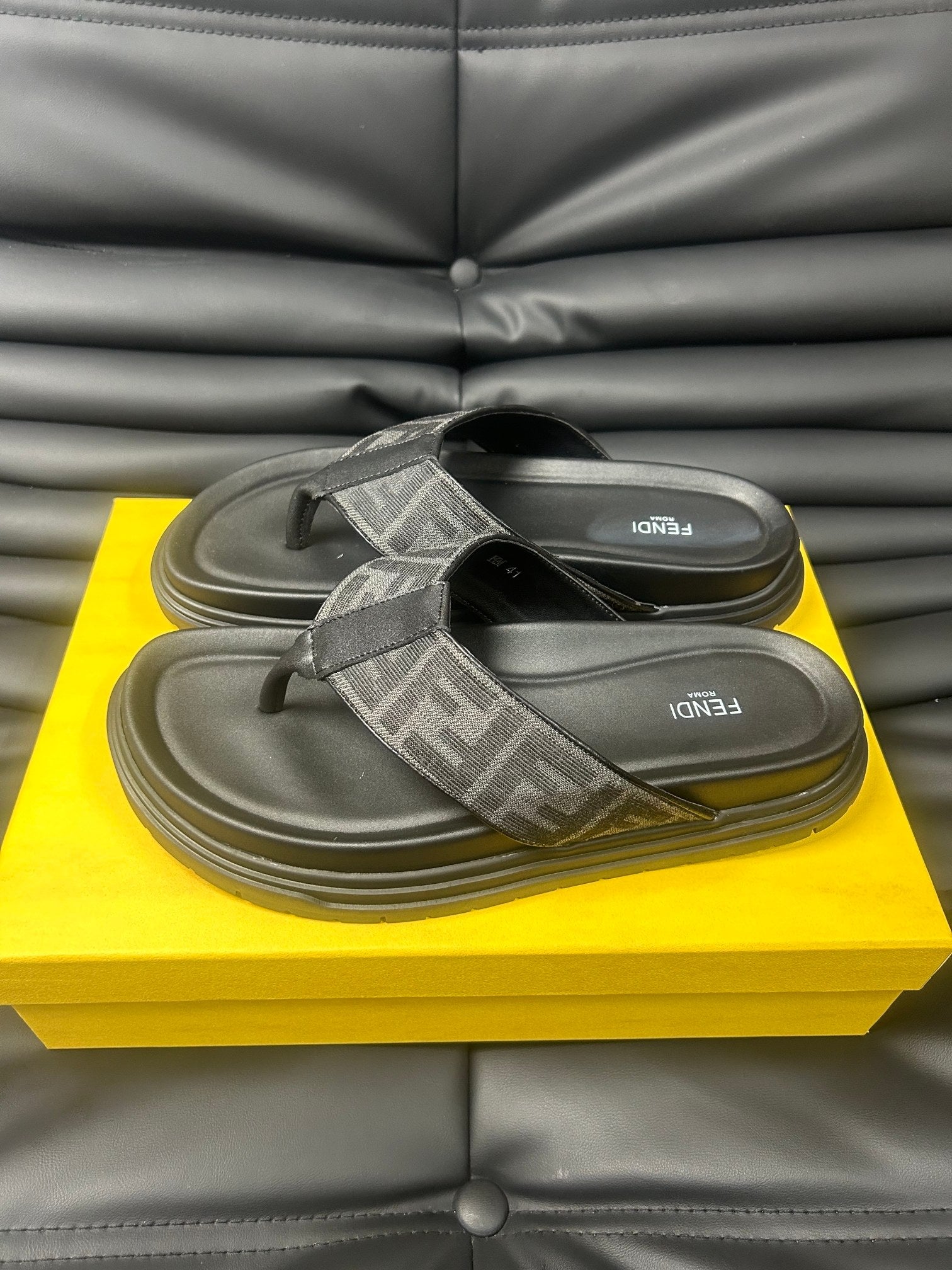 LuxluxHouse Best Quality Sandals Fendi