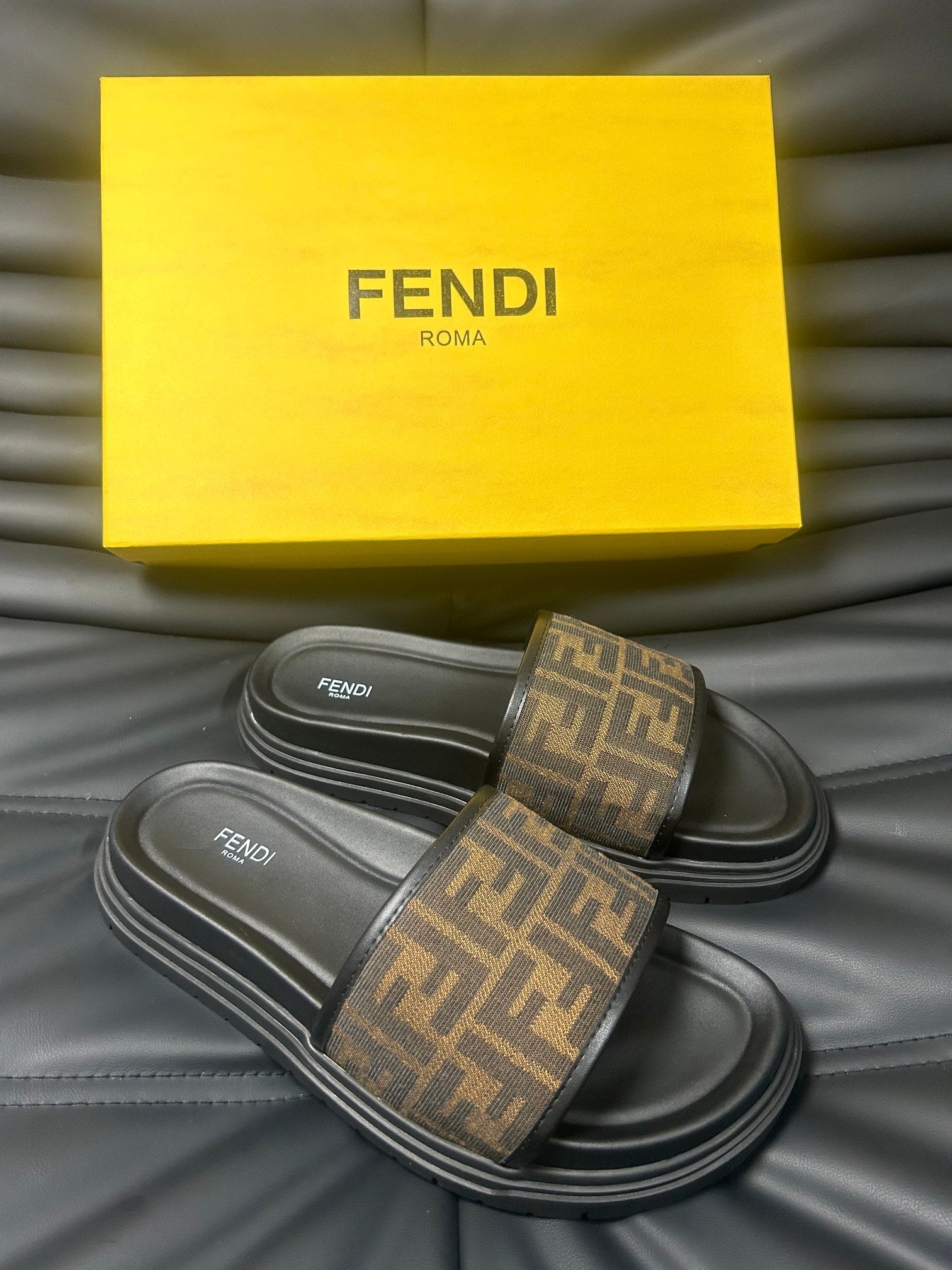 LuxluxHouse Best Quality Sandals Fendi