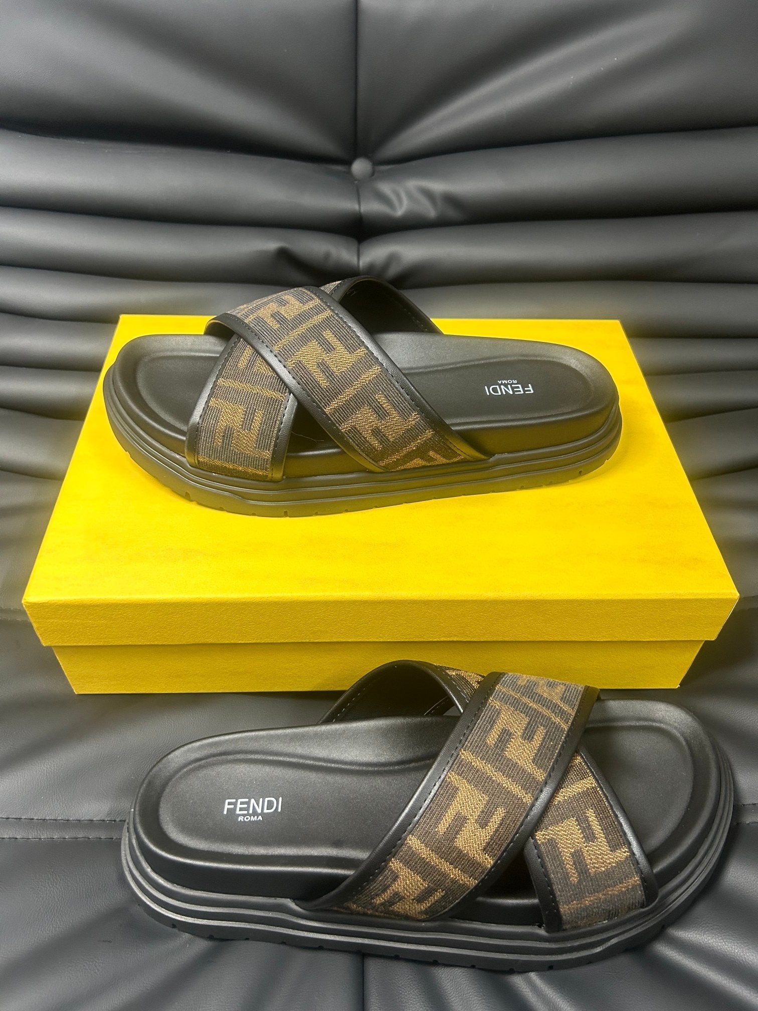 LuxluxHouse Best Quality Sandals Fendi