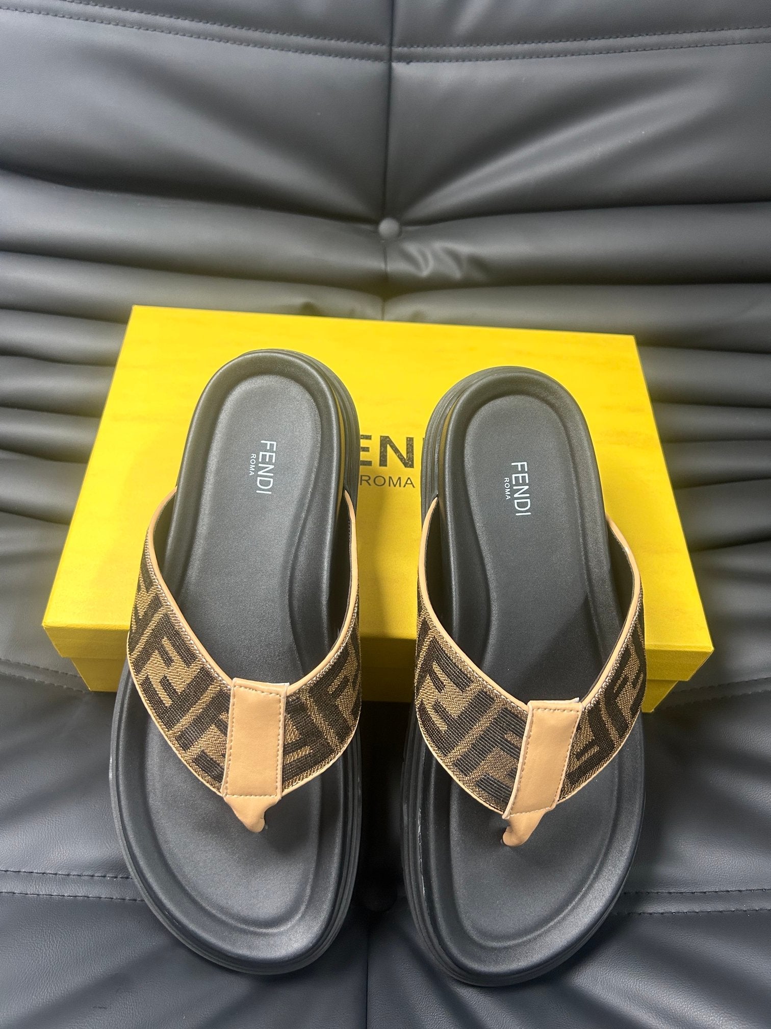 LuxluxHouse Best Quality Sandals Fendi