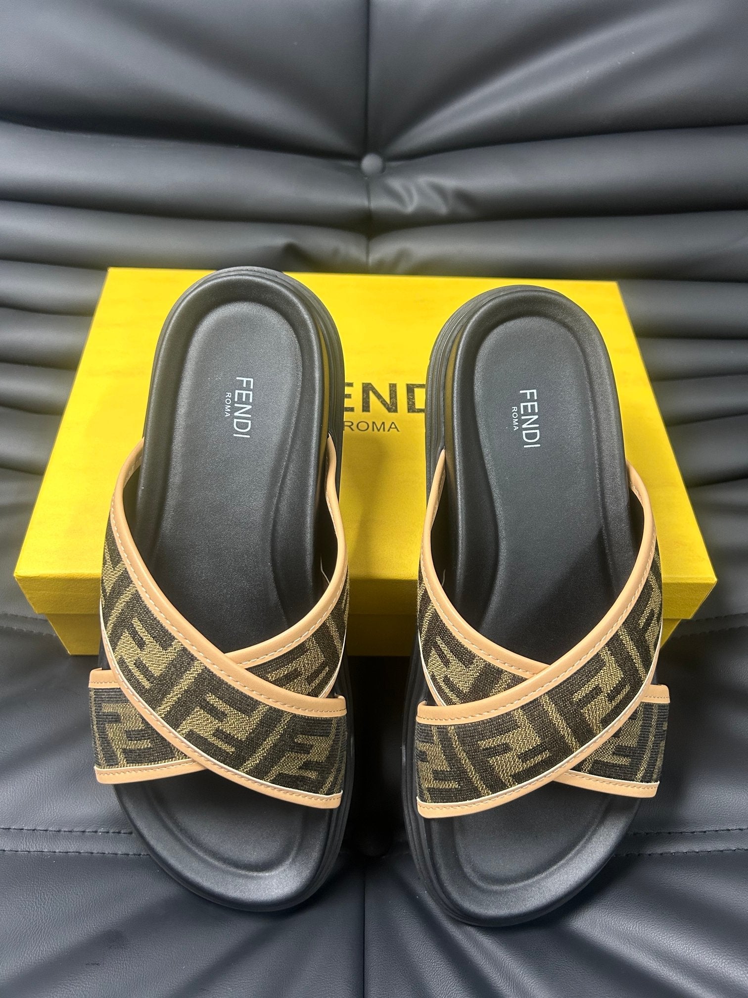 LuxluxHouse Best Quality Sandals Fendi