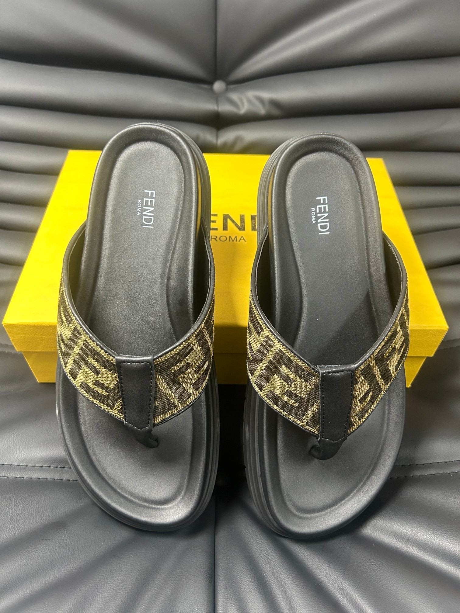 LuxluxHouse Best Quality Sandals Fendi